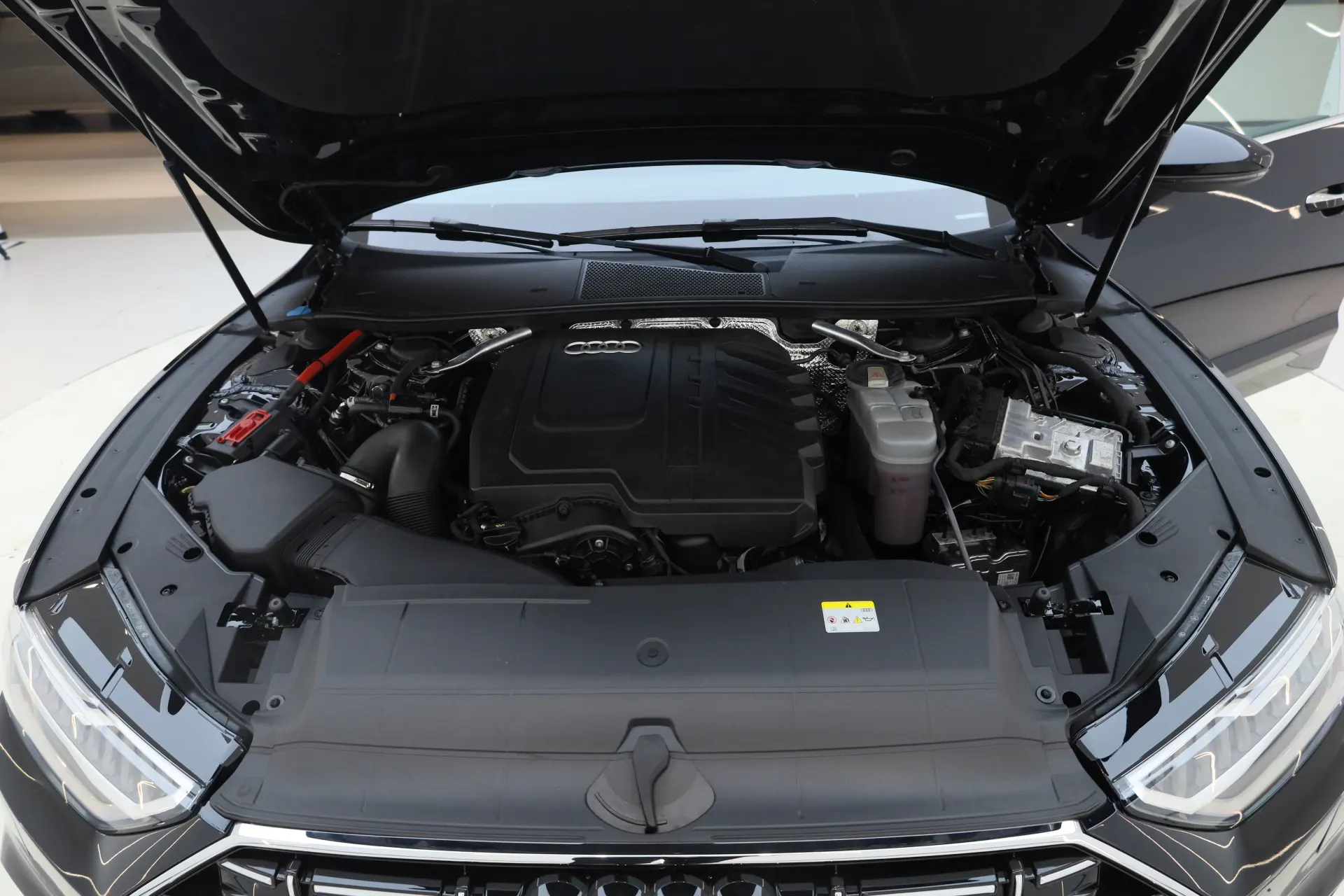 Audi A7L 45 TFSI, 2024 12