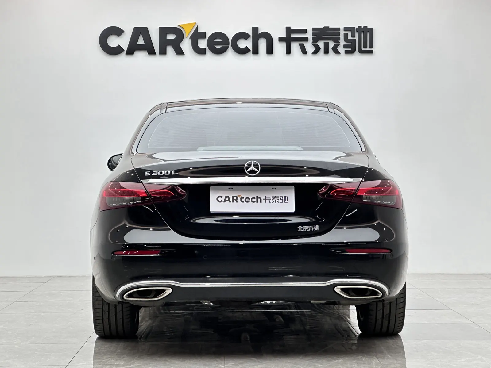 Mercedes-Benz E 300 L, 2023 4