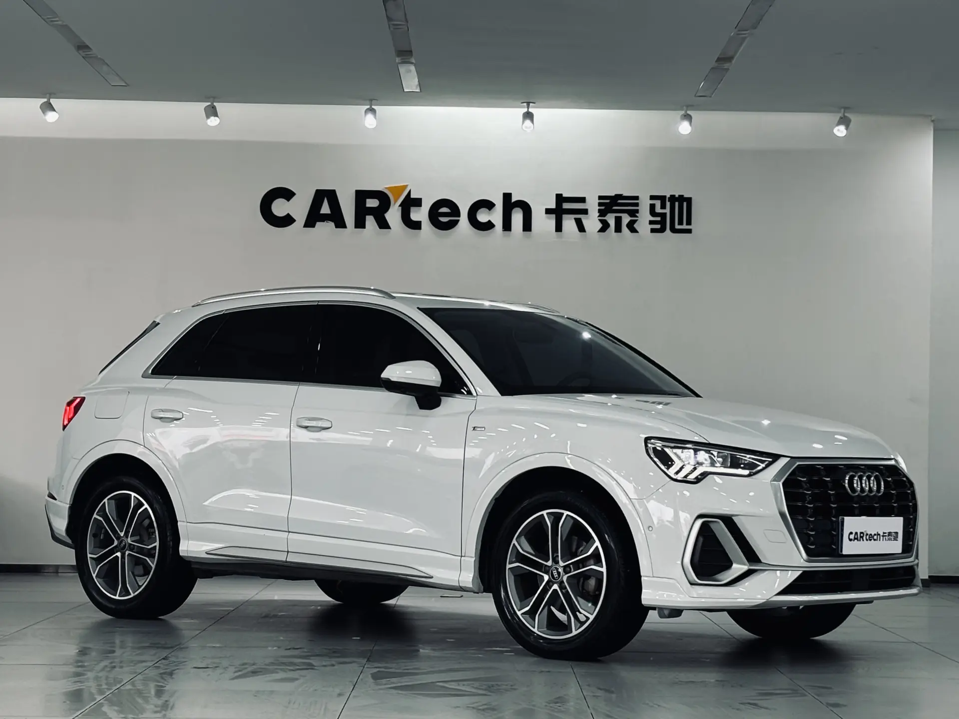 Audi Q3 40 TFSI, 2021 2