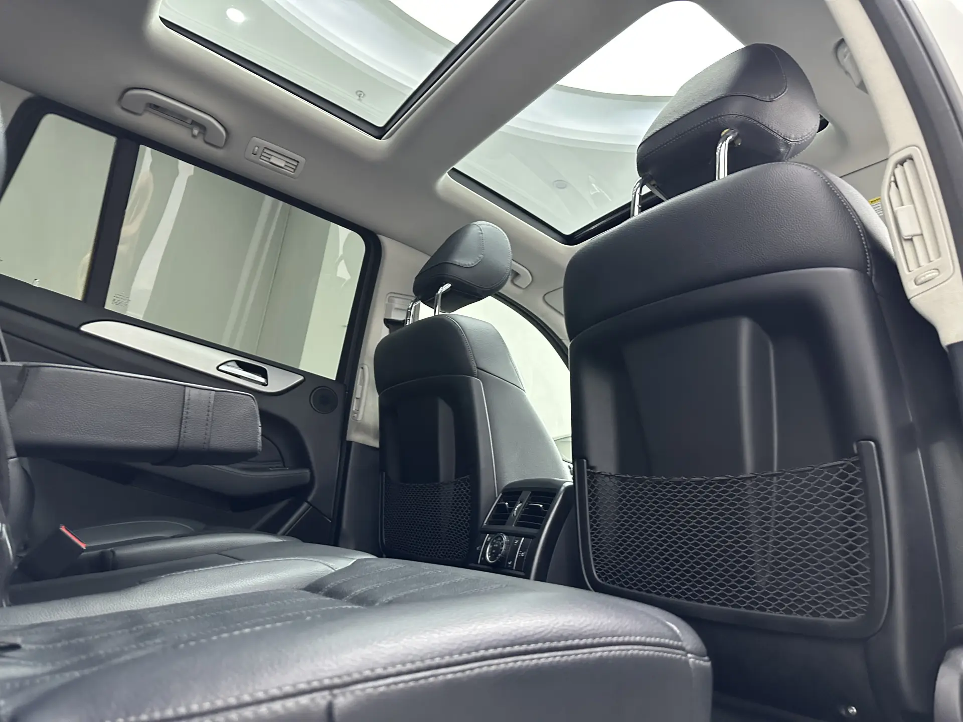Mercedes-Benz GLS 400 4MATIC, 2016 15