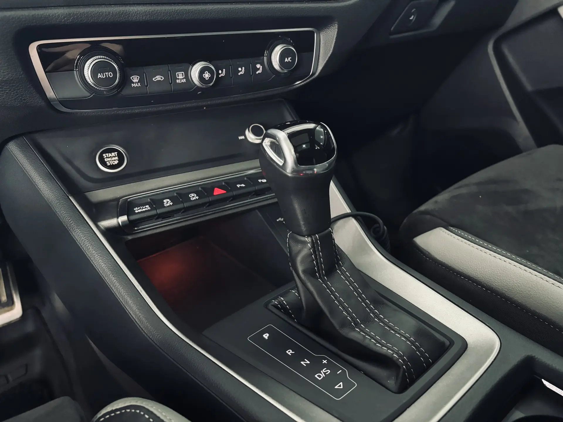 Audi Q3 40 TFSI, 2021 24