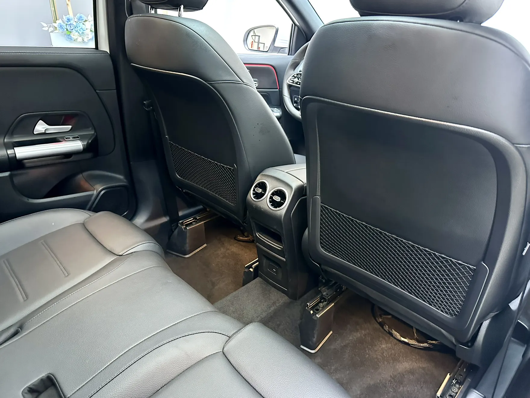 Mercedes-Benz GLA 220, 2023 19