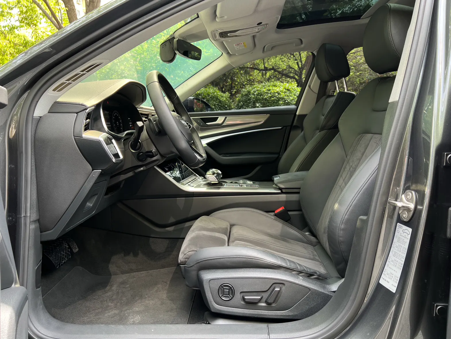 Audi A6, 2021 8