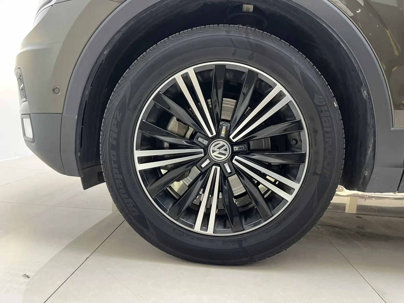 Volkswagen Tiguan L, 2017 8