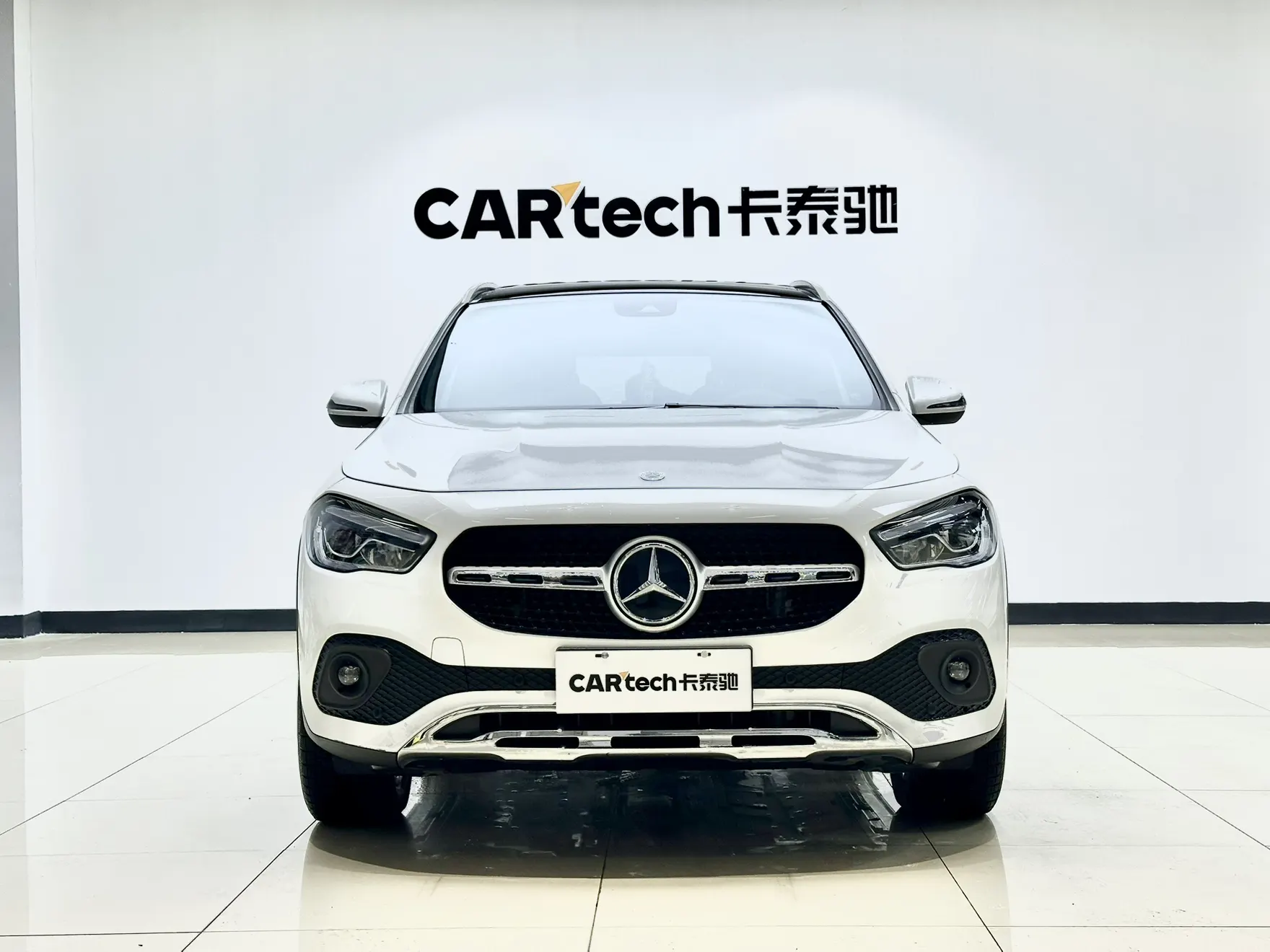 Mercedes-Benz GLA 220, 2023 2