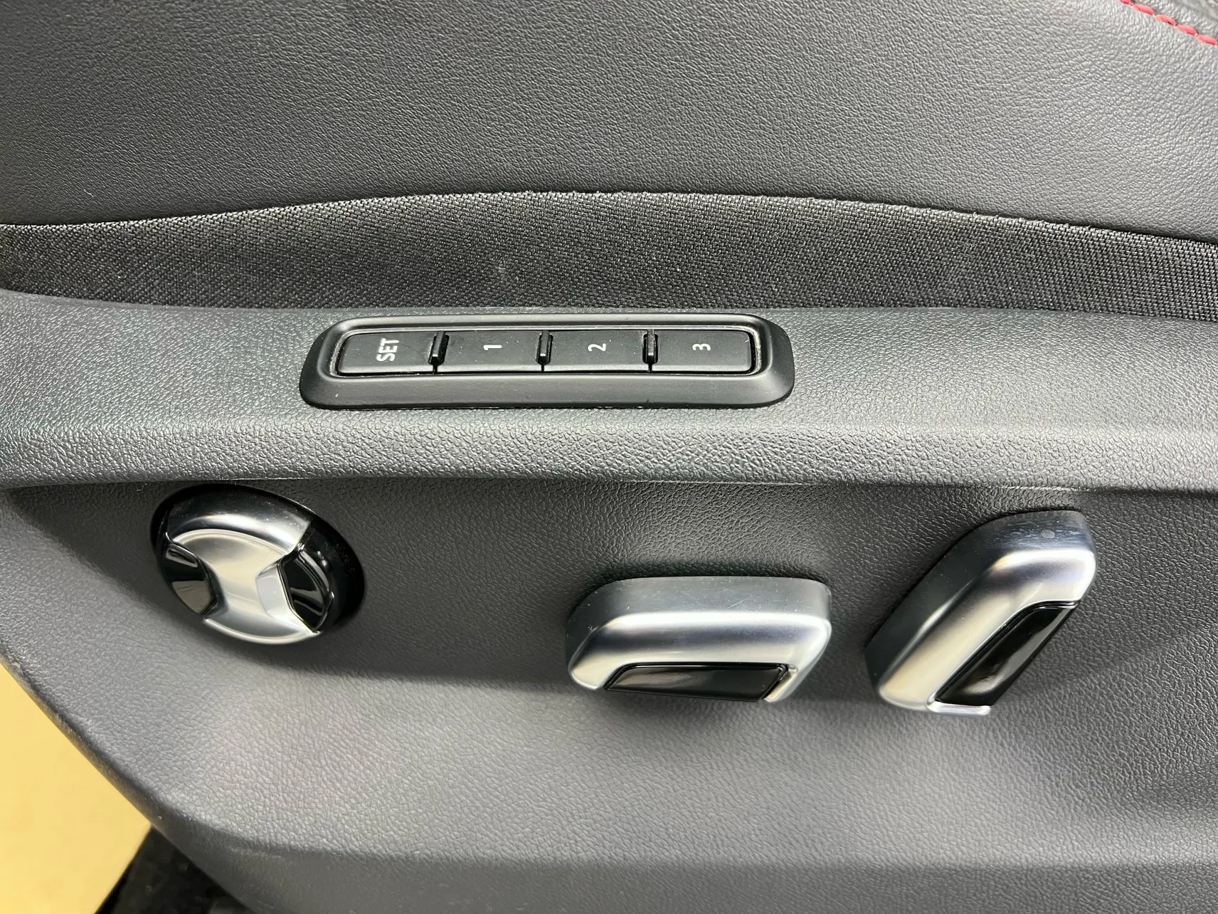 Volkswagen Teramont X, 2024 27