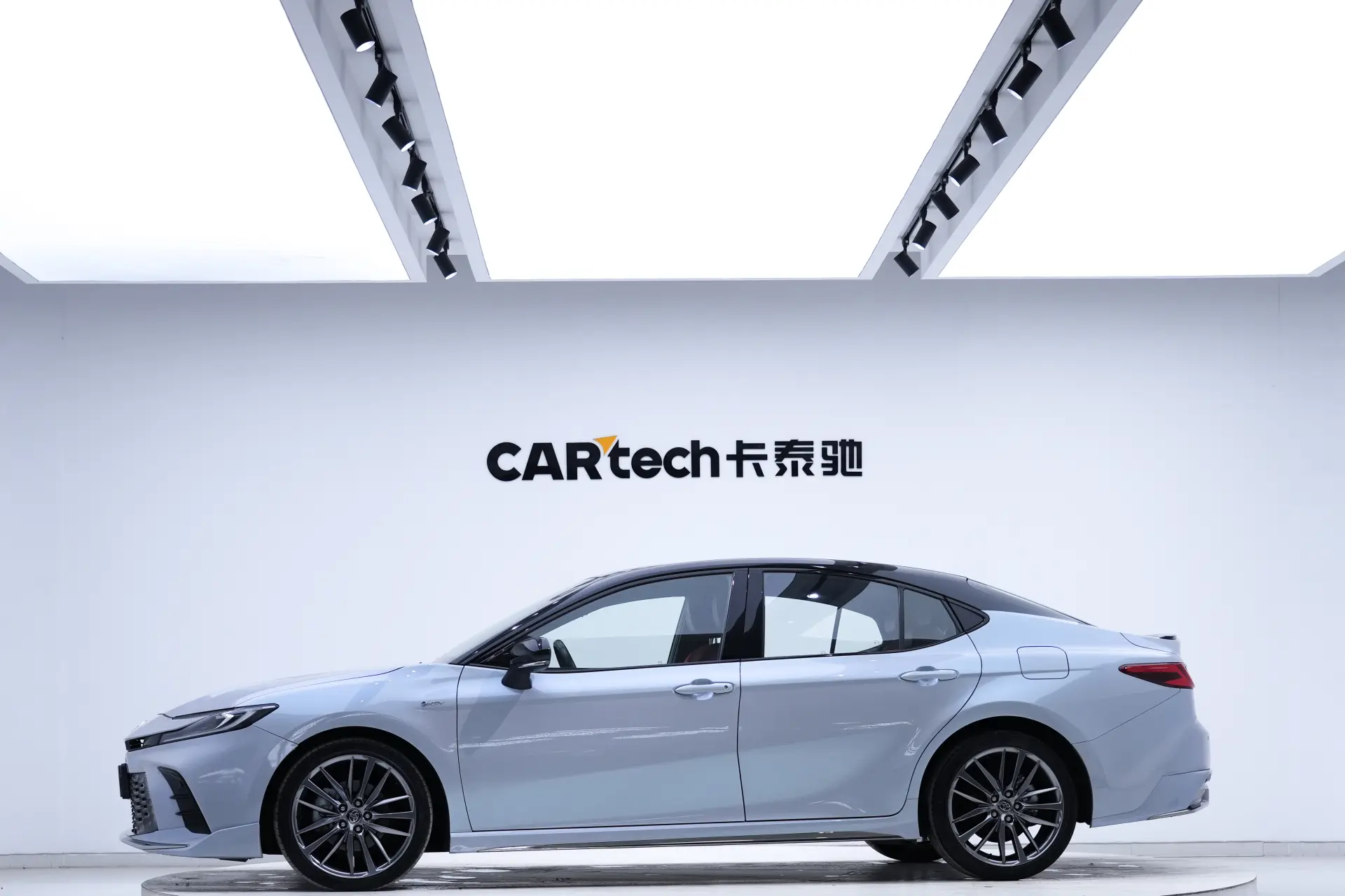 Toyota Camry, 2024 8
