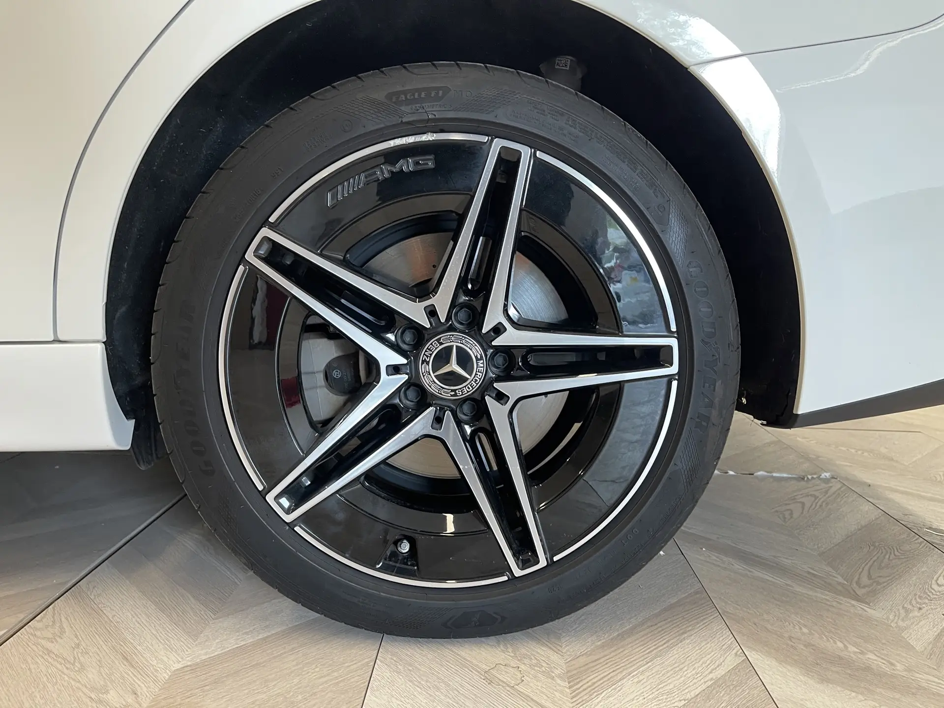 Mercedes-Benz C 260 L, 2023 9