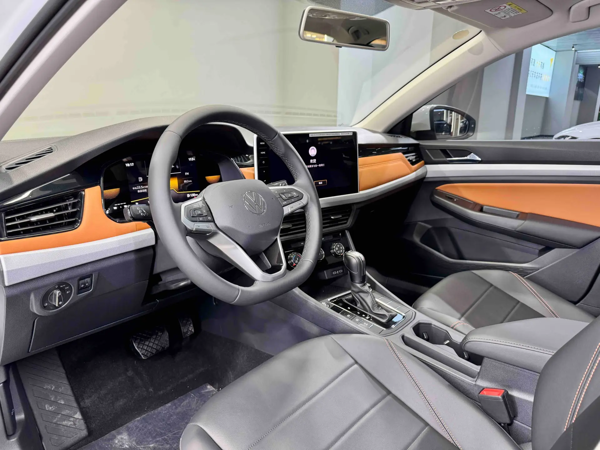 Volkswagen Bora, 2025 14