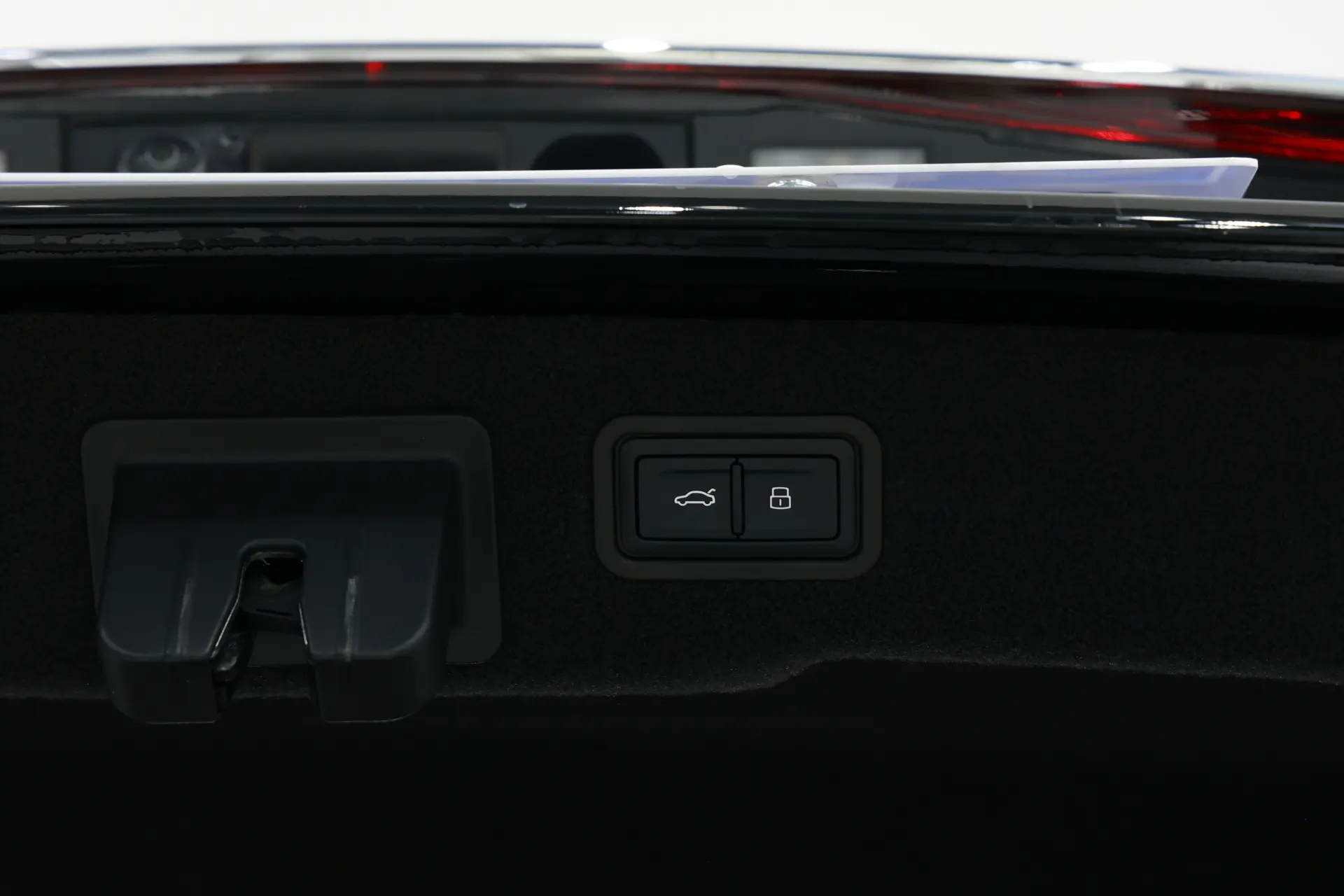 Audi A8L 50 TFSI, 2024 11