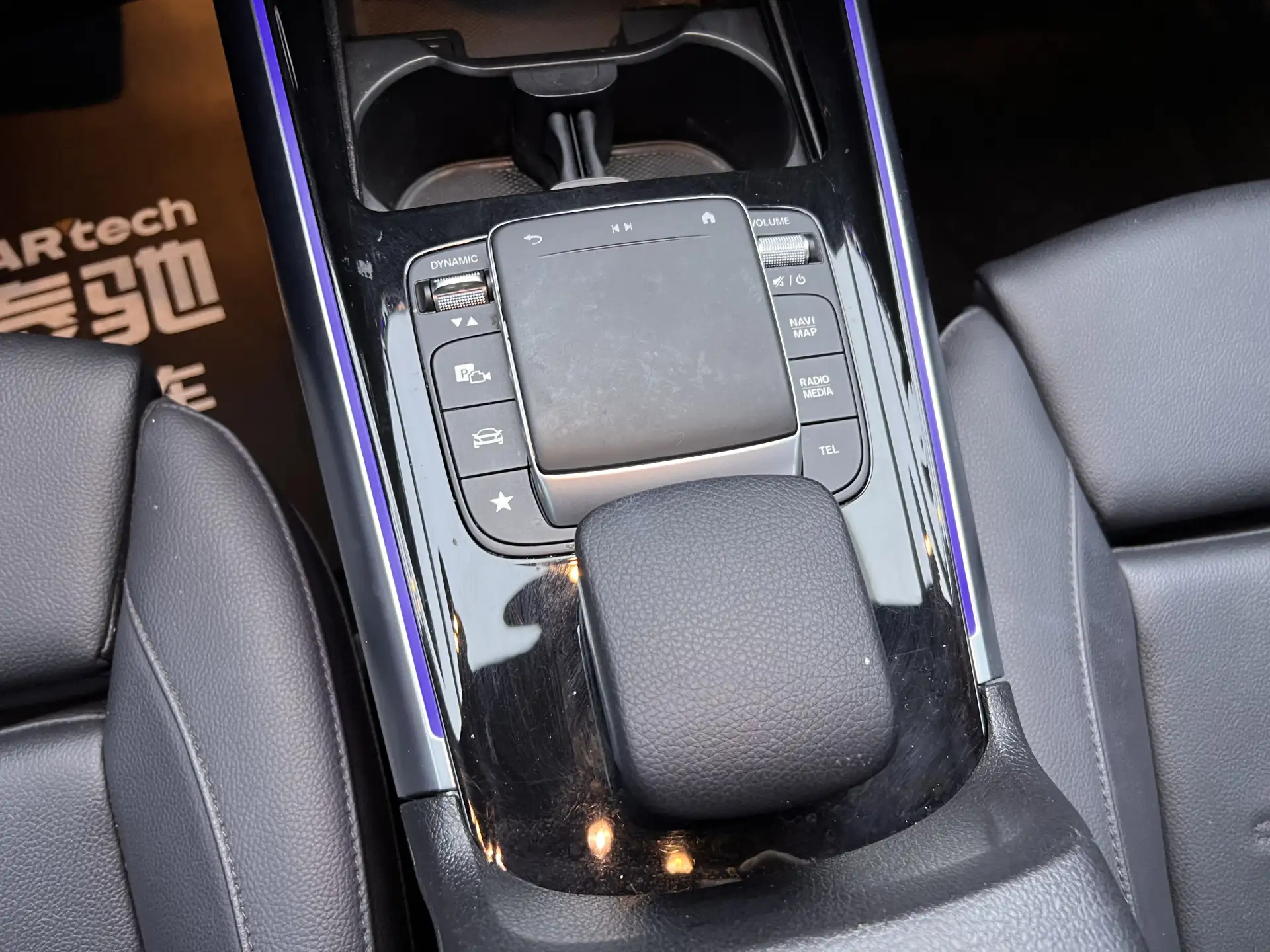 Mercedes-Benz GLA 200, 2021 21