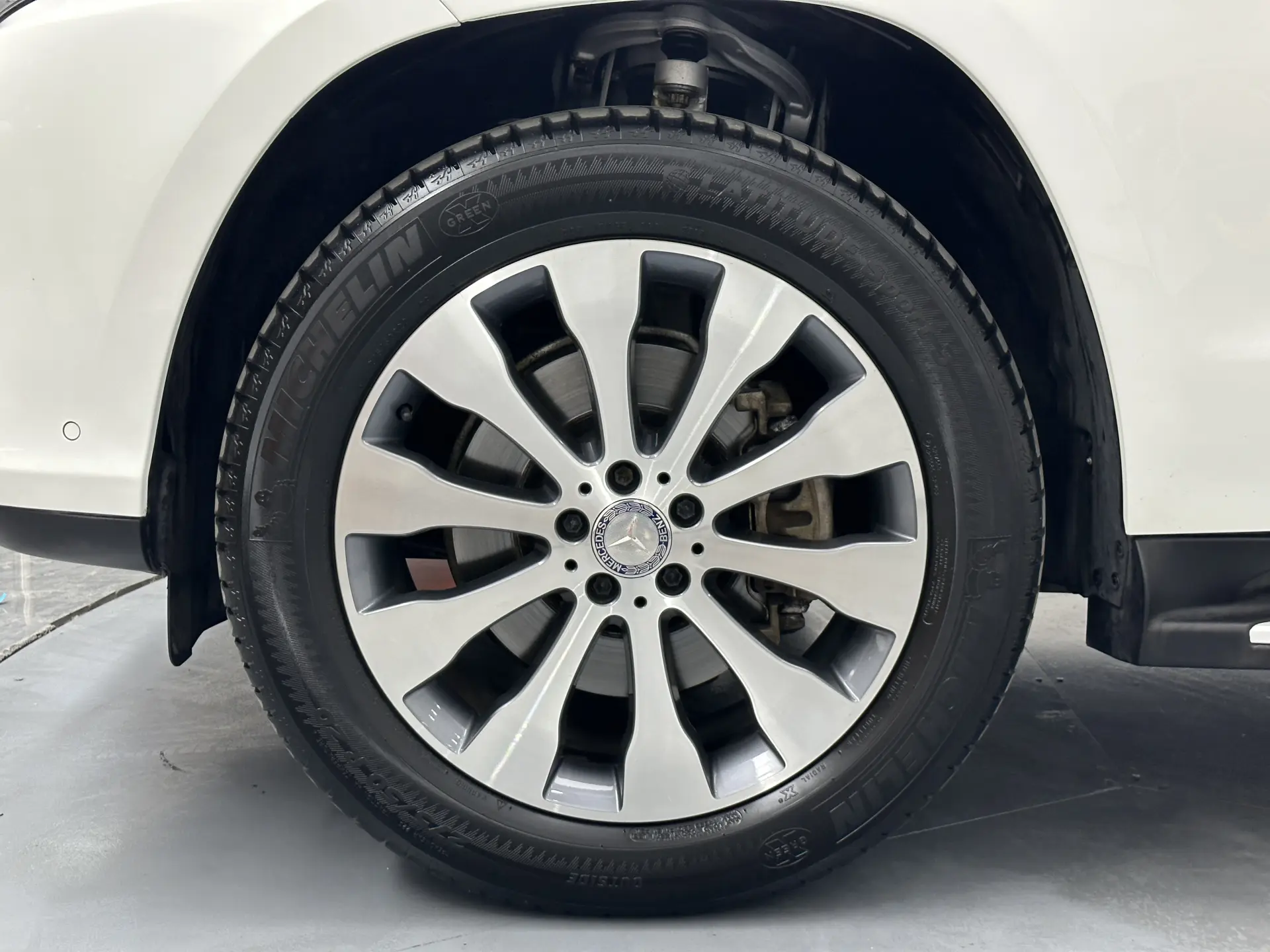 Mercedes-Benz GLS 400 4MATIC, 2016 23