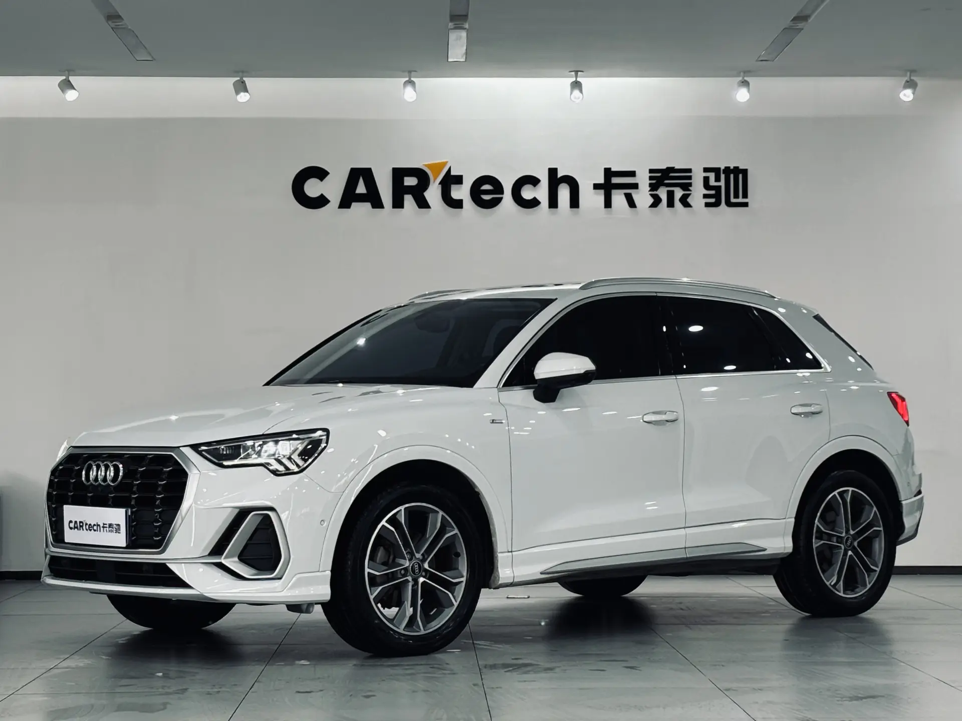 Audi Q3 40 TFSI
