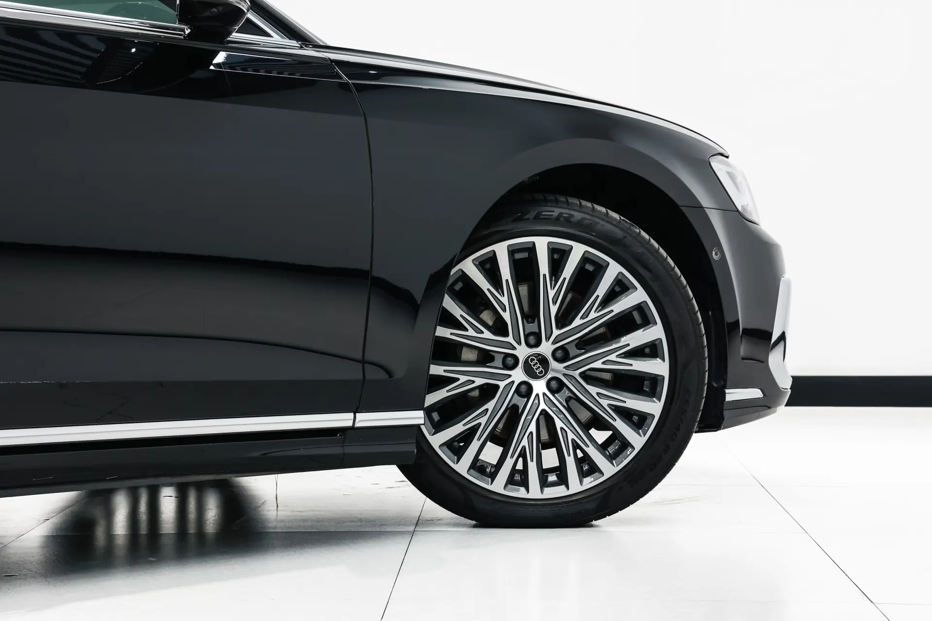 Audi A8L 50 TFSI, 2024 8