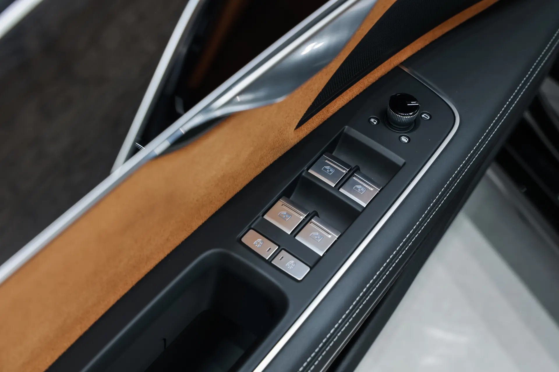 Audi A8L 50 TFSI, 2024 26