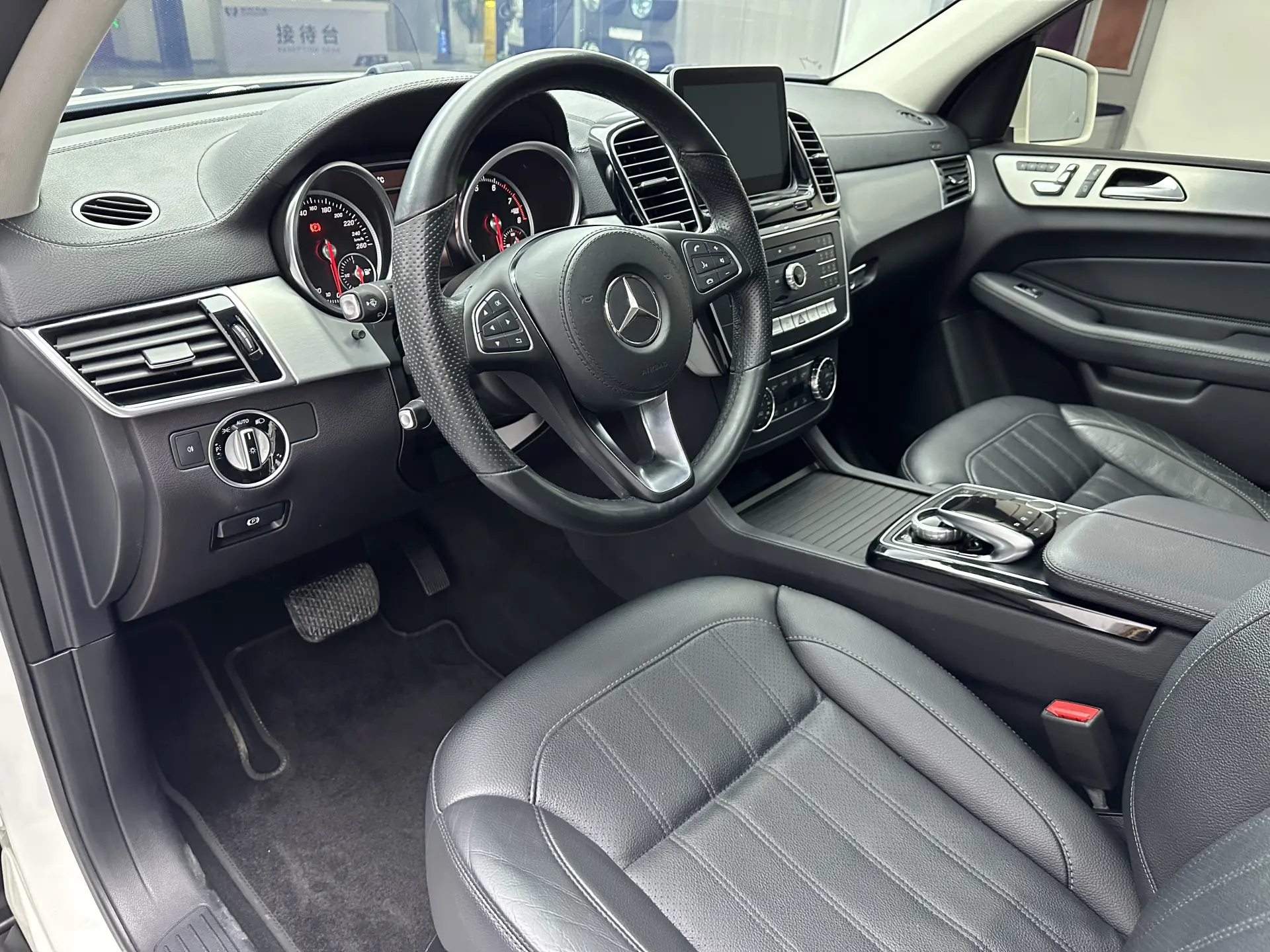Mercedes-Benz GLS 400 4MATIC, 2016 12
