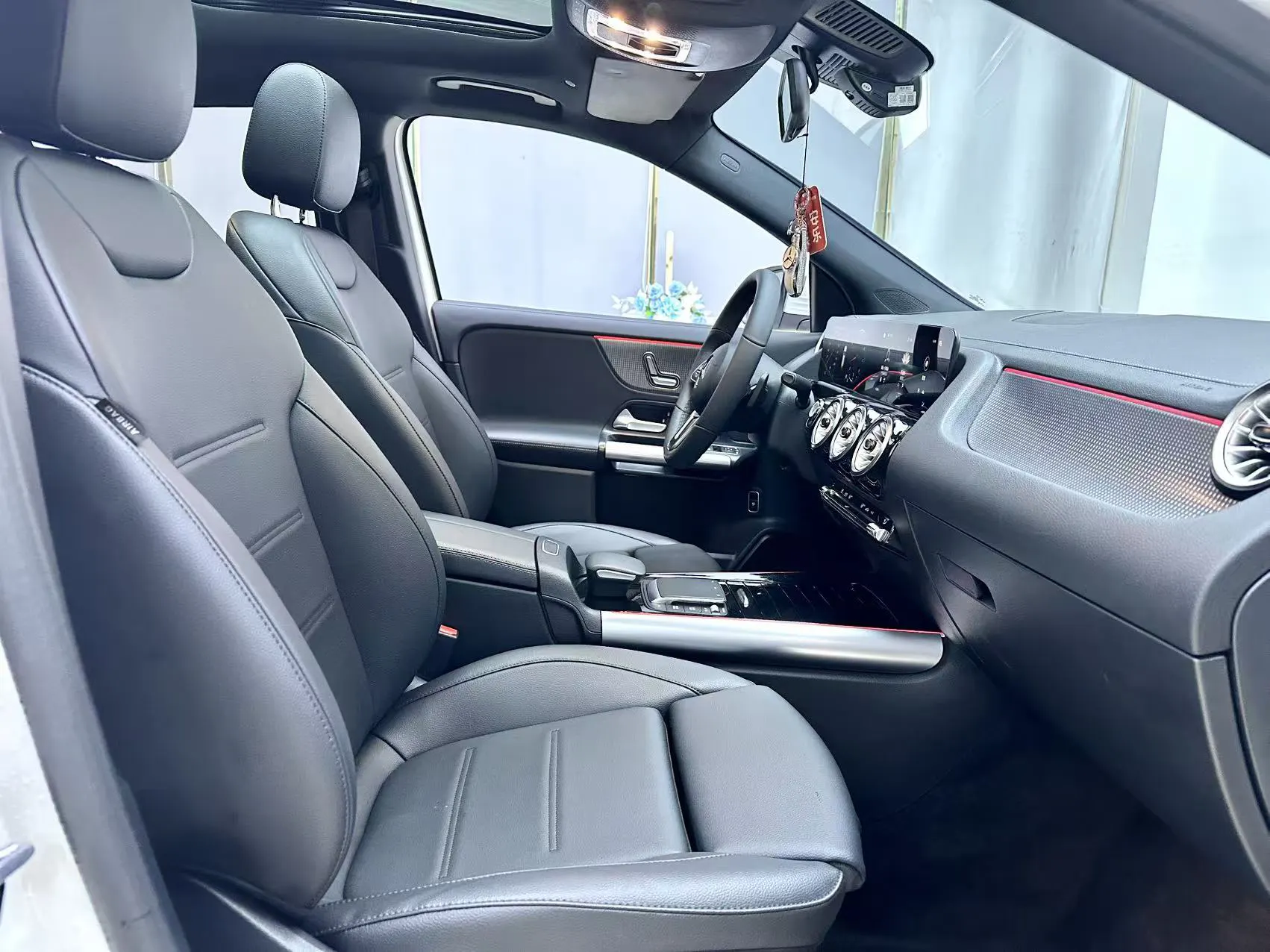 Mercedes-Benz GLA 220, 2023 14