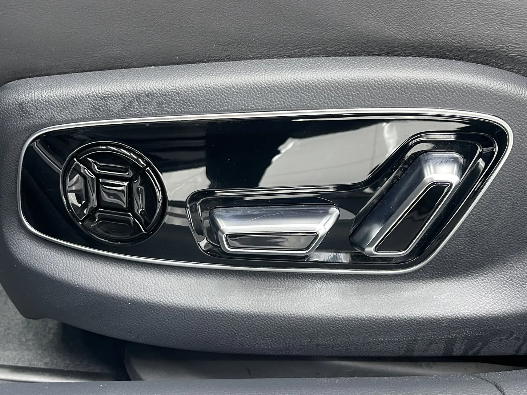 Audi A8L 50 TFSI, 2020 13