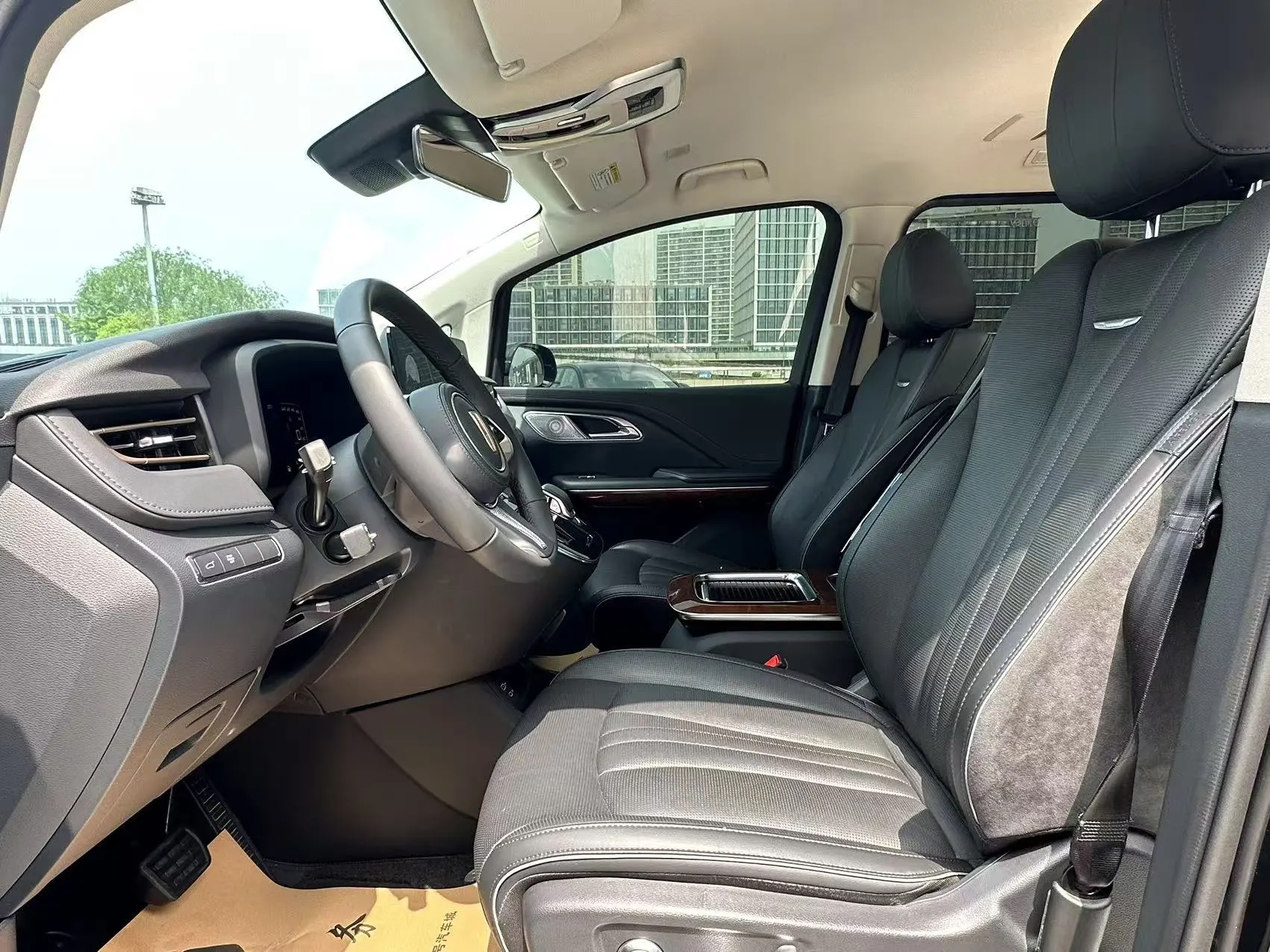 Hongqi HQ9, 2024 9