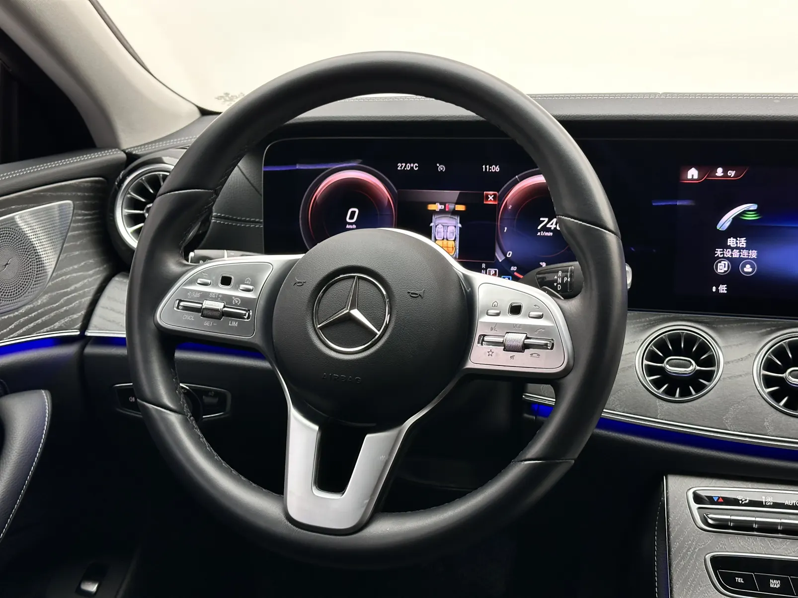 Mercedes-Benz CLS 300, 2021 12