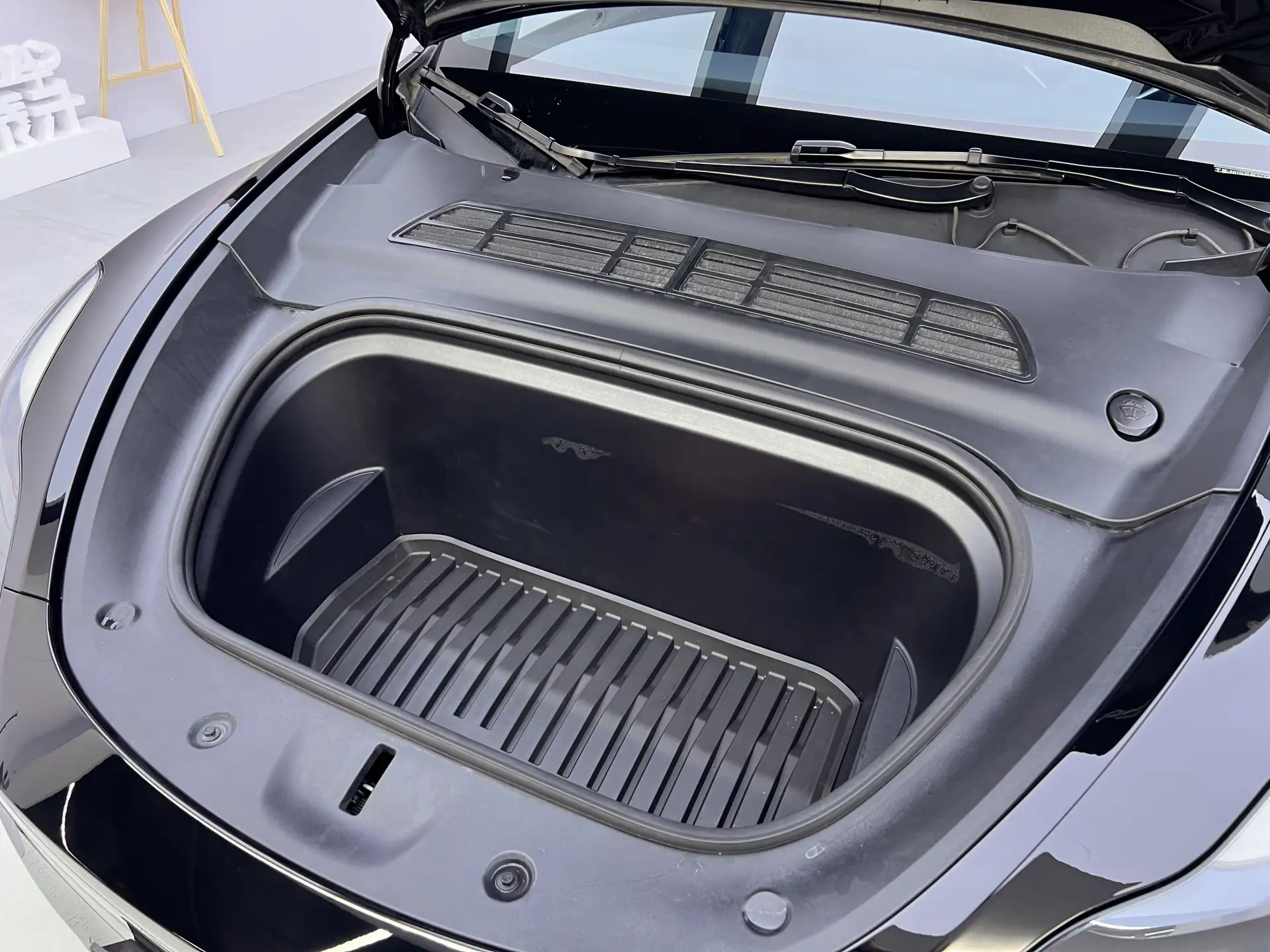 Tesla Model Y, 2022 12