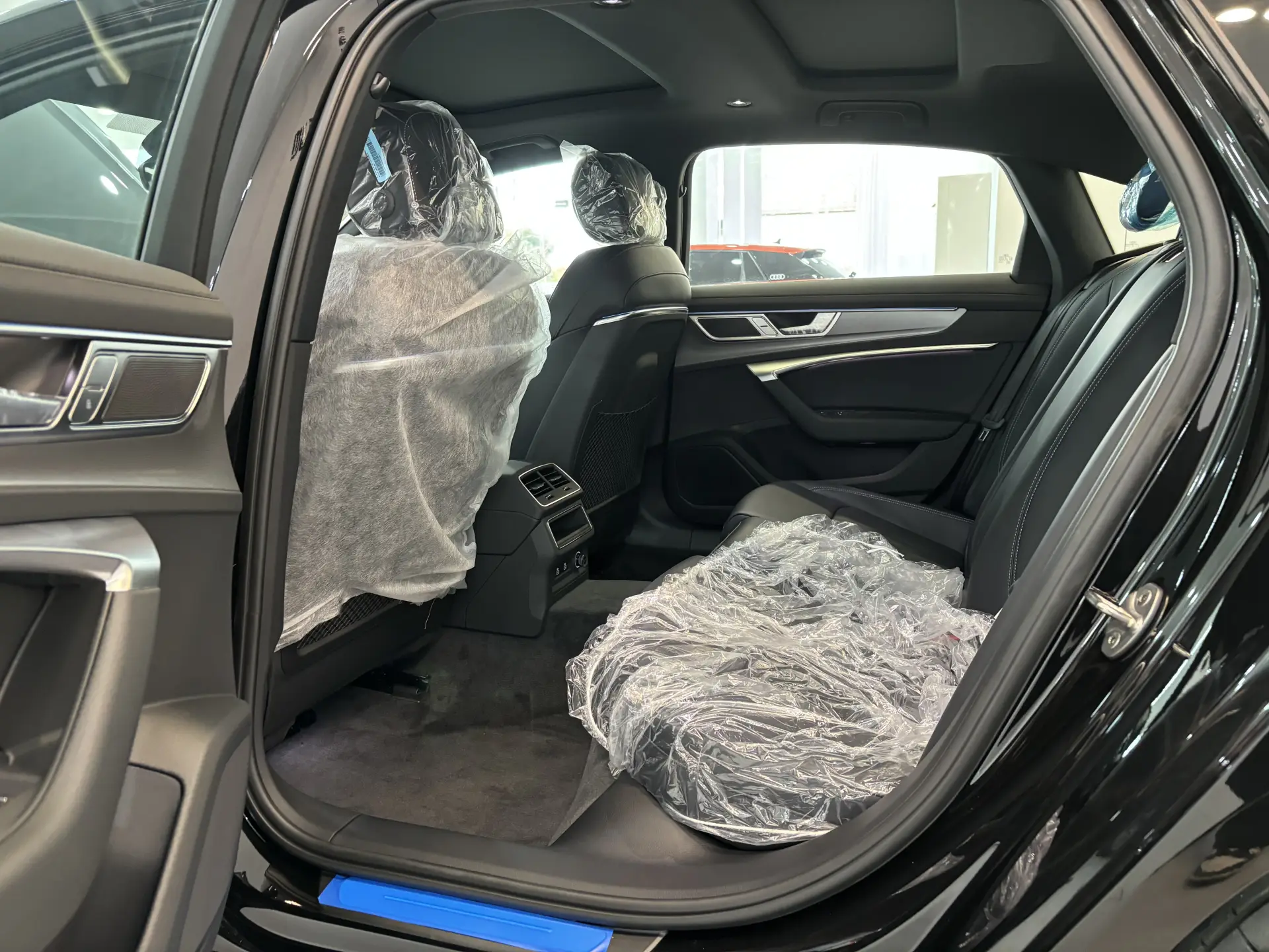 Audi A6L 40 TFSI, 2025 25