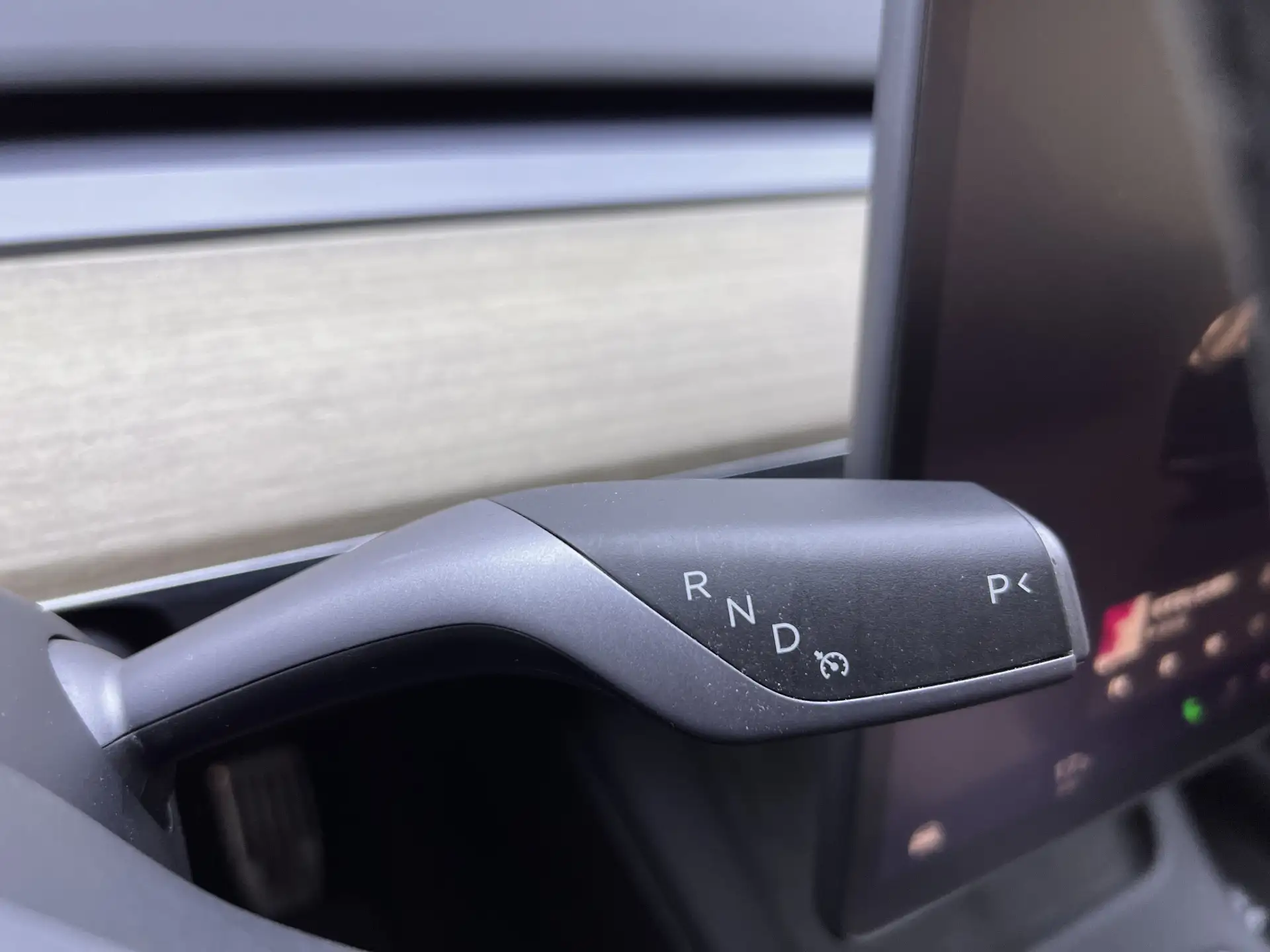 Tesla Model Y, 2022 21