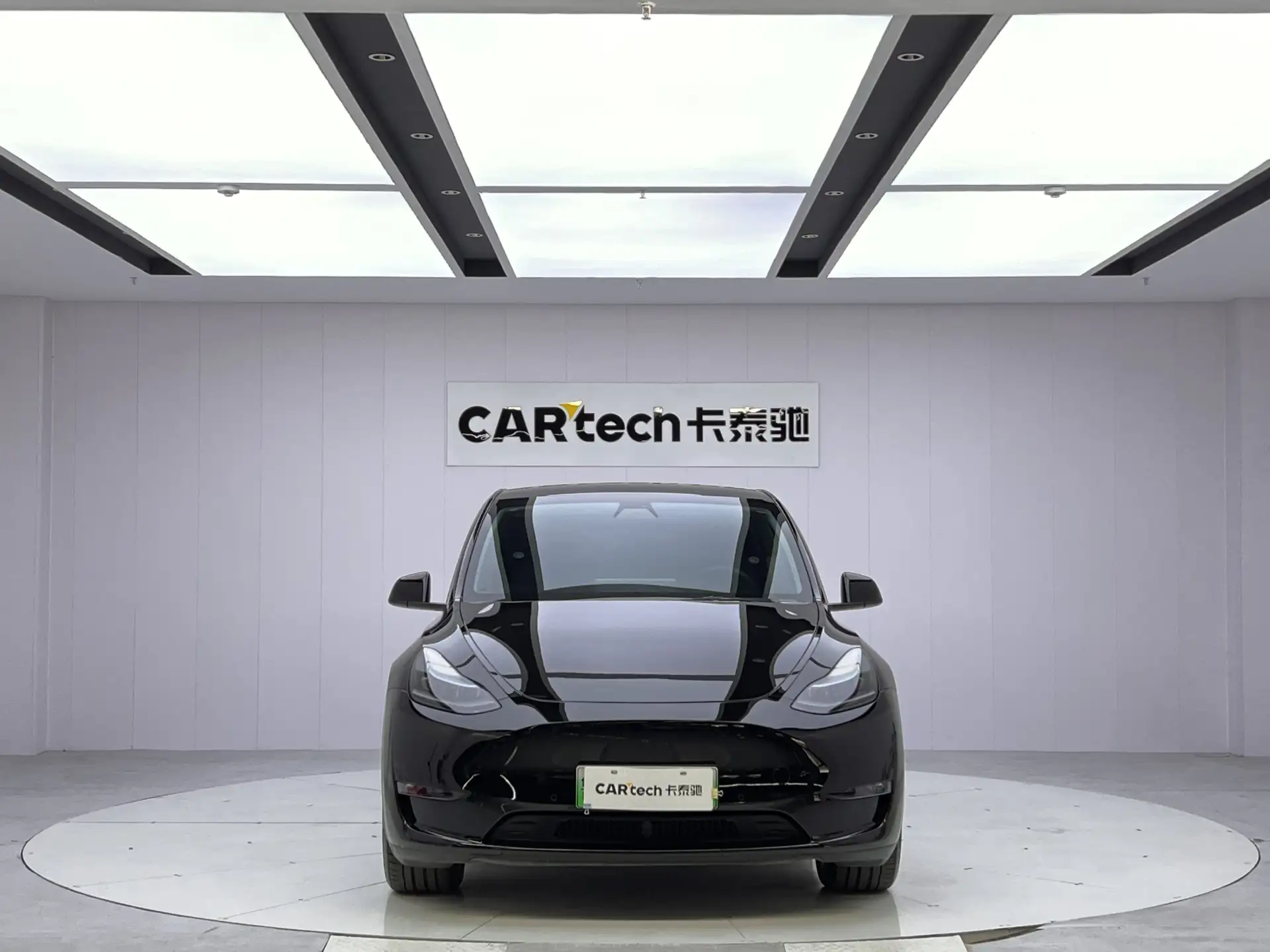 Tesla Model Y, 2022 3
