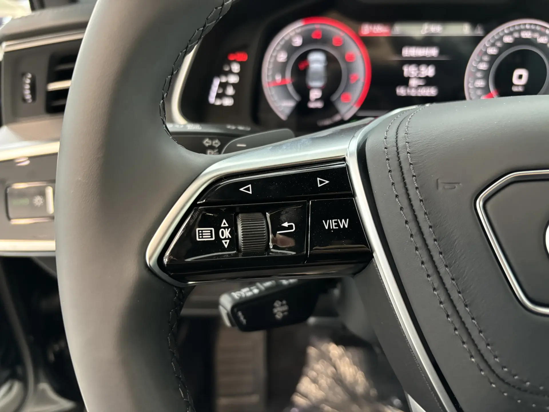 Audi A6L 40 TFSI, 2025 16