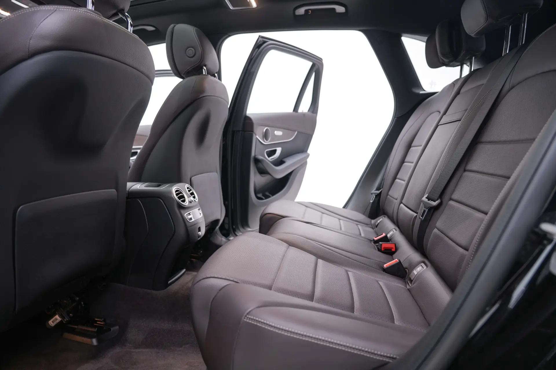 Mercedes-Benz GLC 260 L, 2022 22