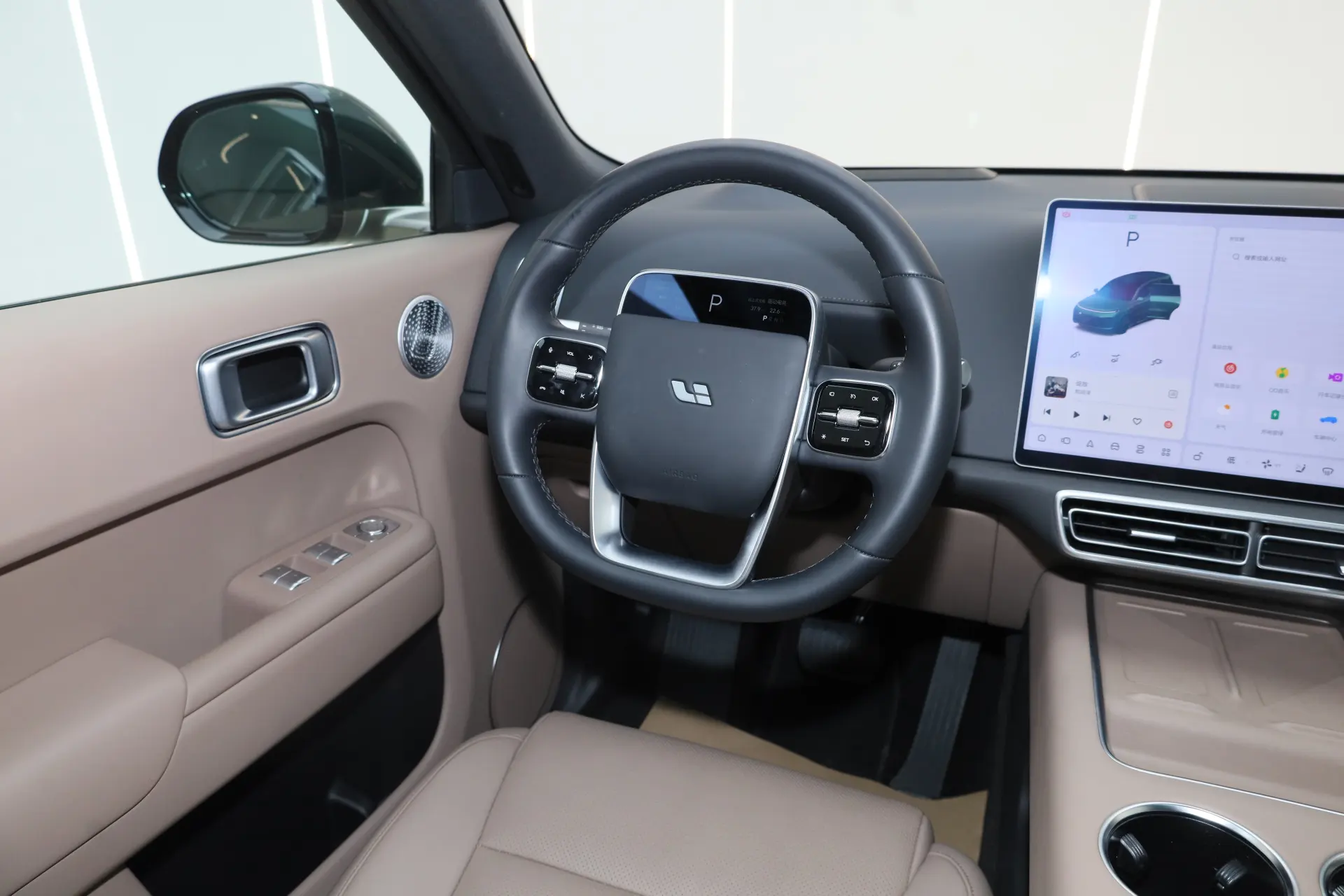 Li Auto L9, 2025 15