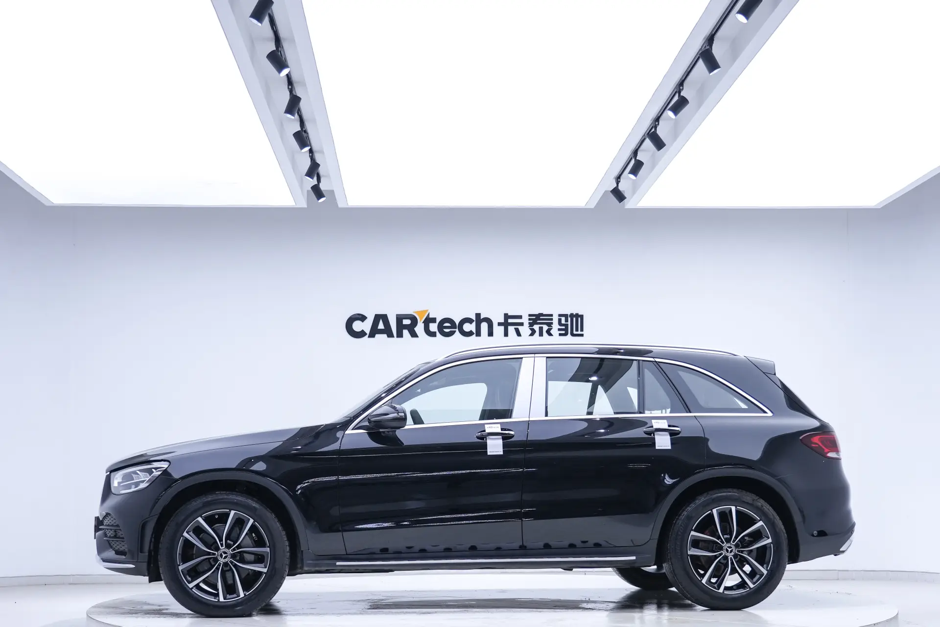 Mercedes-Benz GLC 260 L, 2022 8