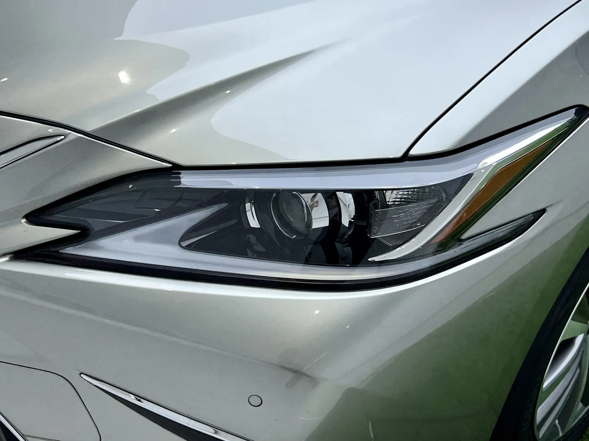 Lexus ES 200, 2021 8