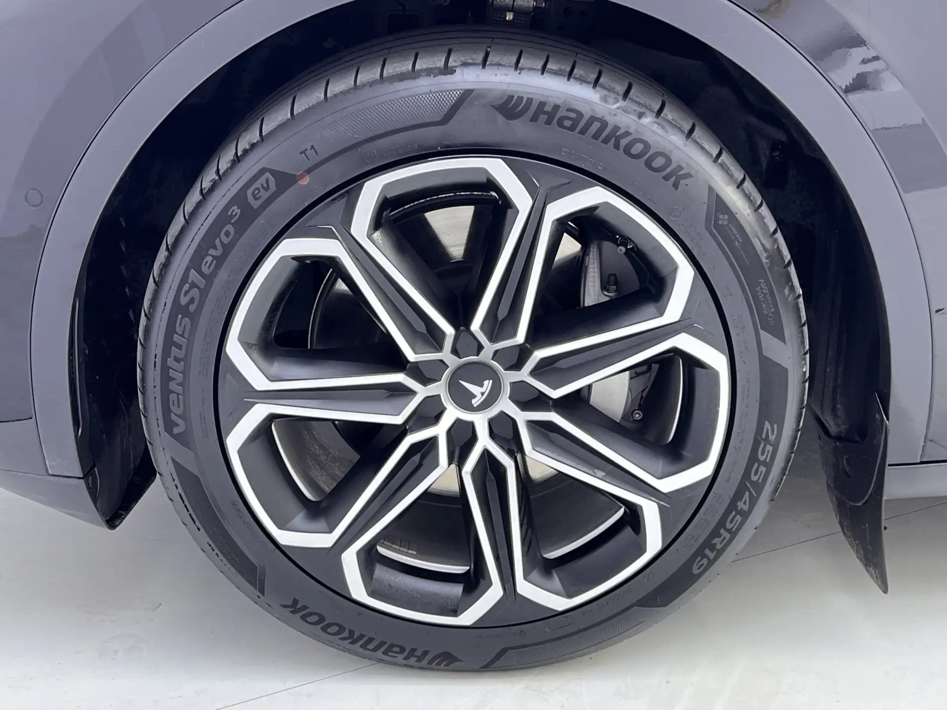 Tesla Model Y, 2022 11