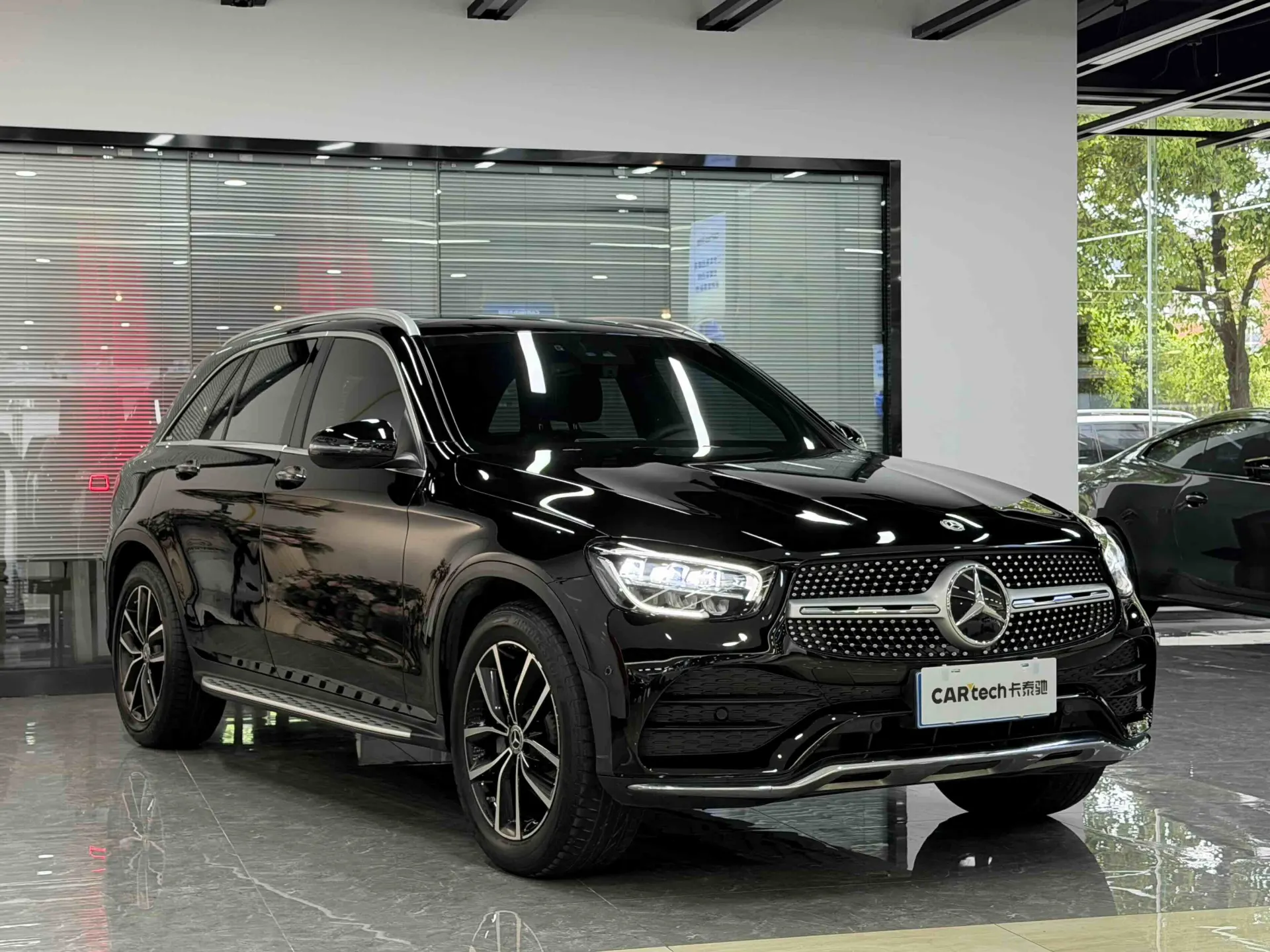 Mercedes-Benz GLC 300 L, 2021 2