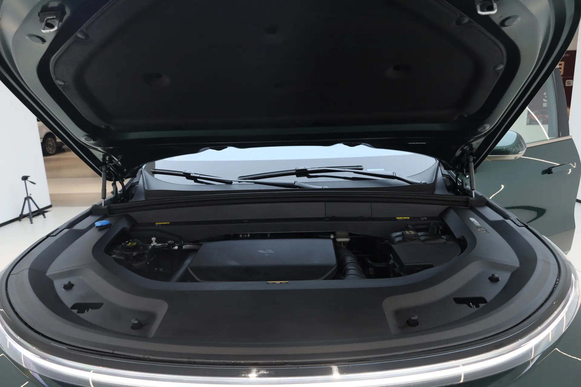 Li Auto L9, 2025 11
