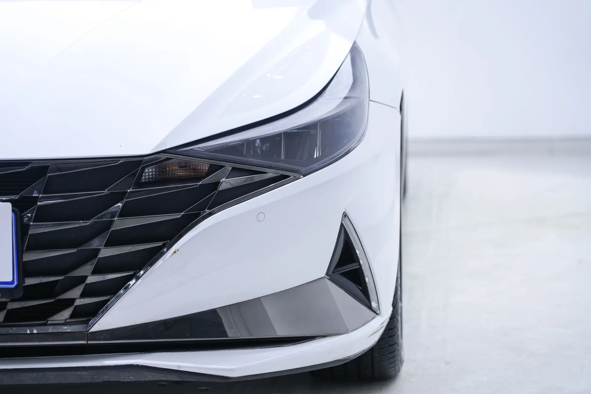 Hyundai Elantra, 2023 9