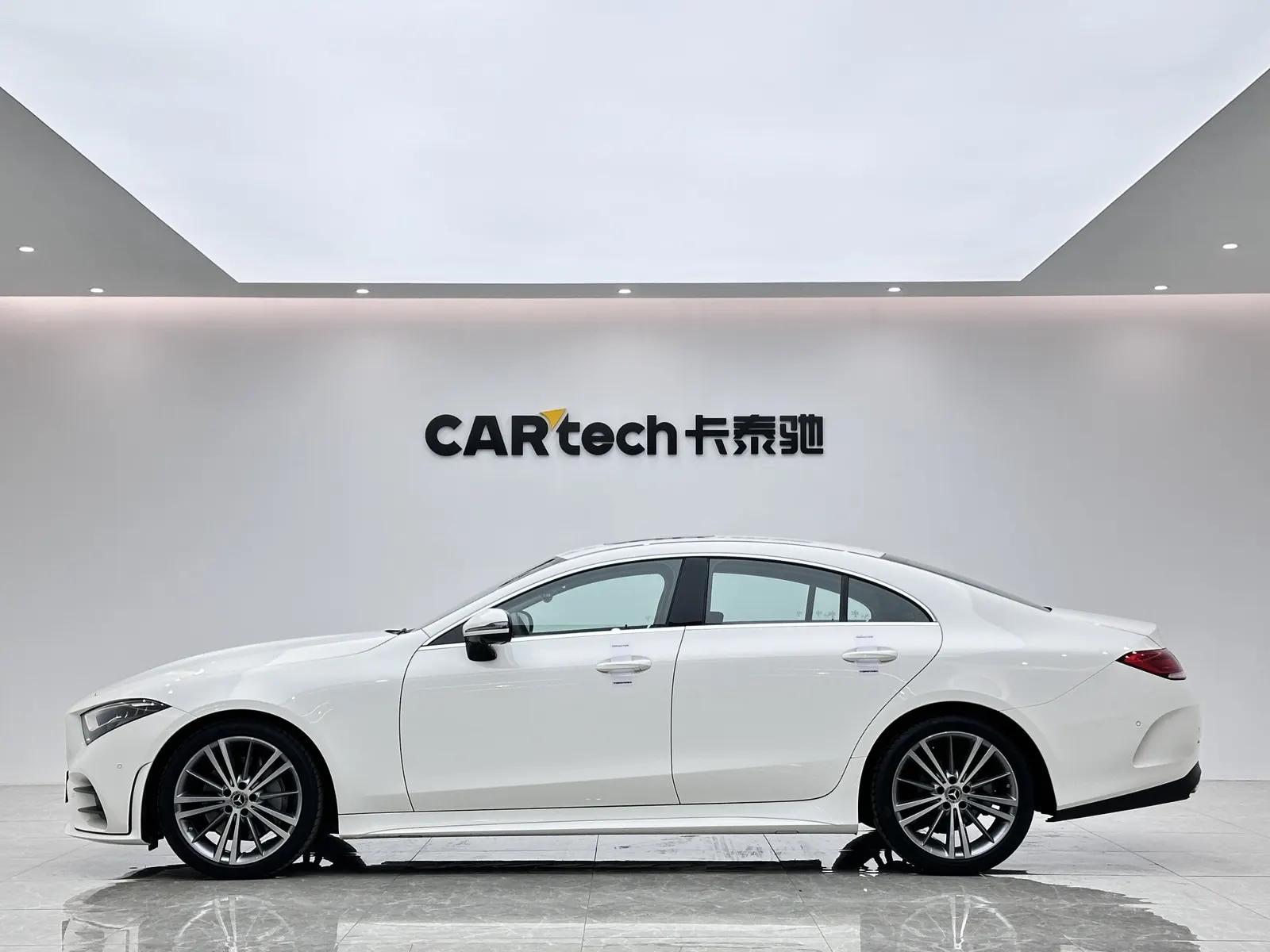 Mercedes-Benz CLS 300, 2021 2