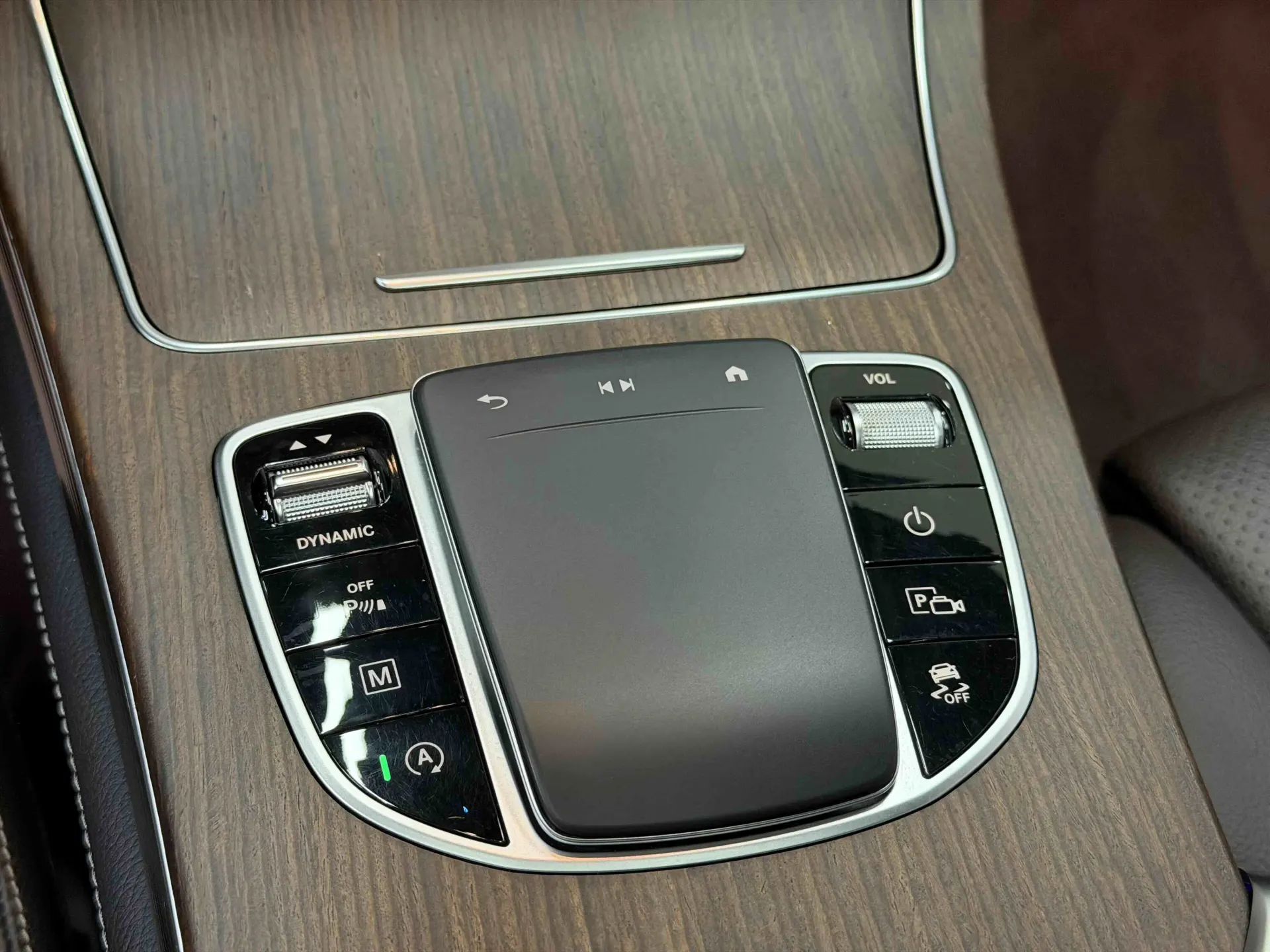 Mercedes-Benz GLC 300 L, 2021 16