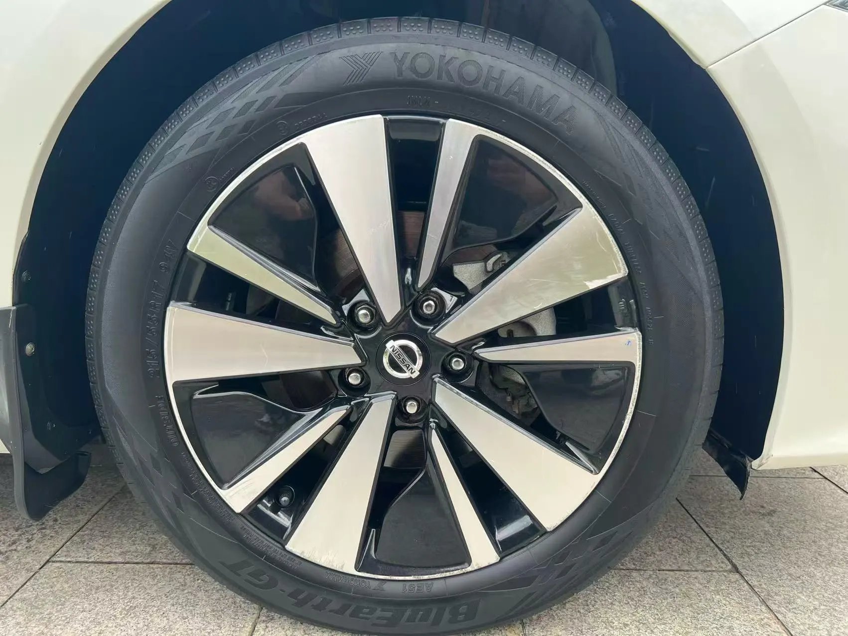 Nissan Teana, 2022 10