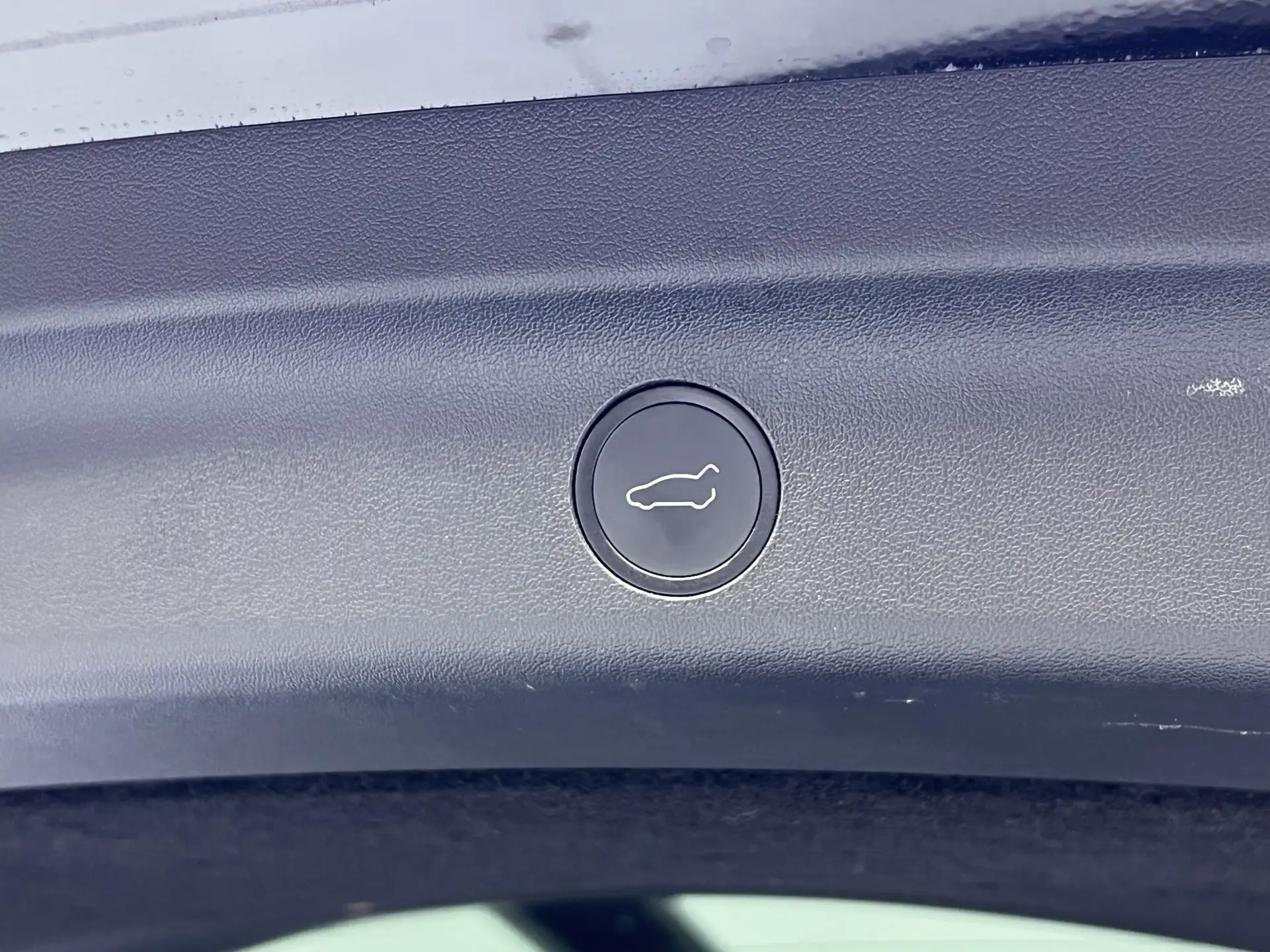 Tesla Model Y, 2022 24