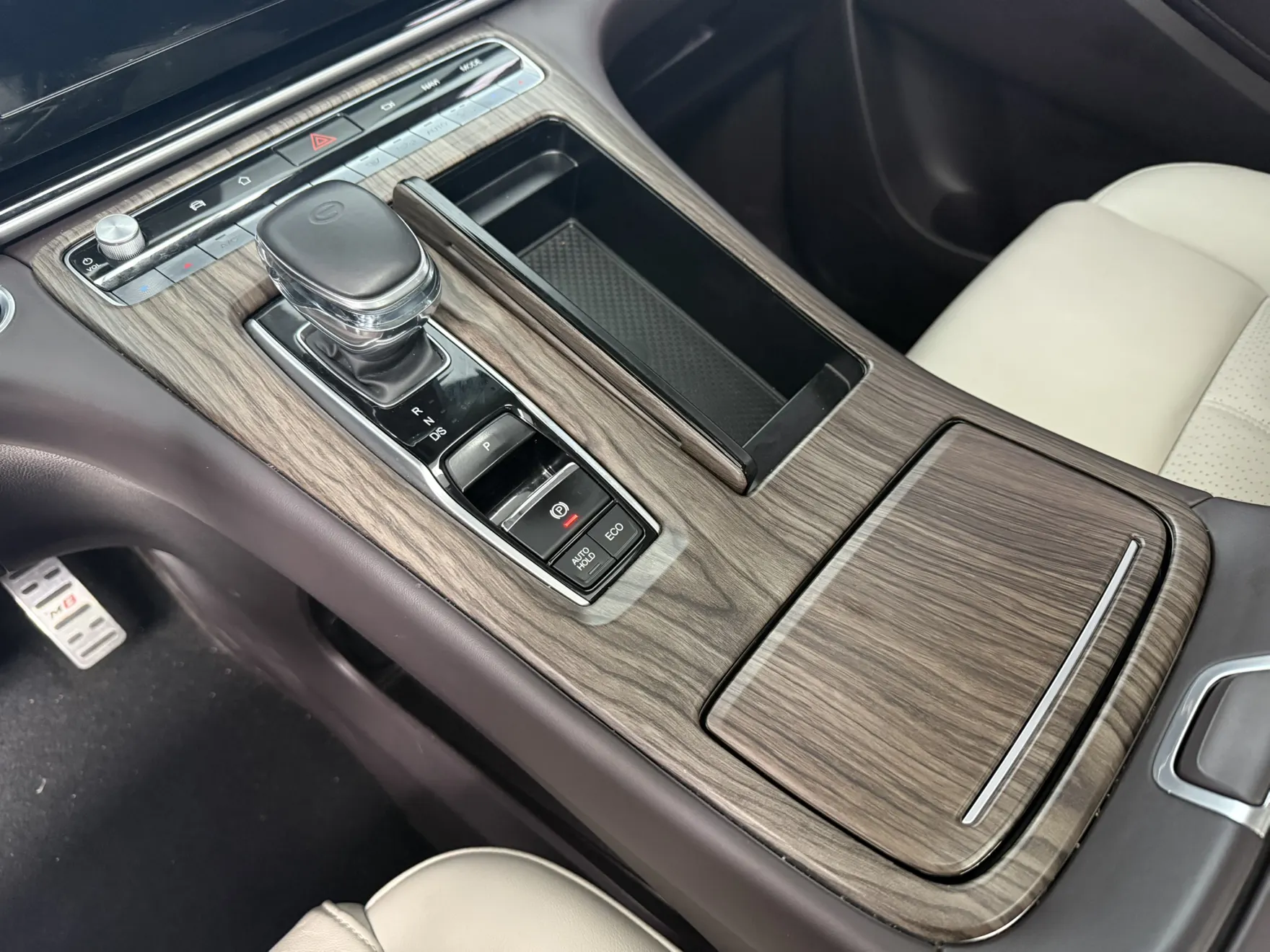 Trumpchi M8, 2021 17