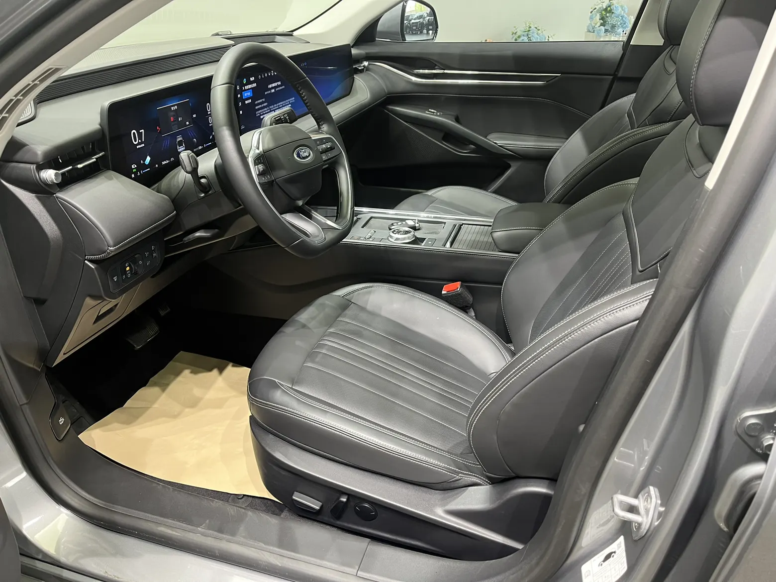 Ford Mondeo, 2024 12