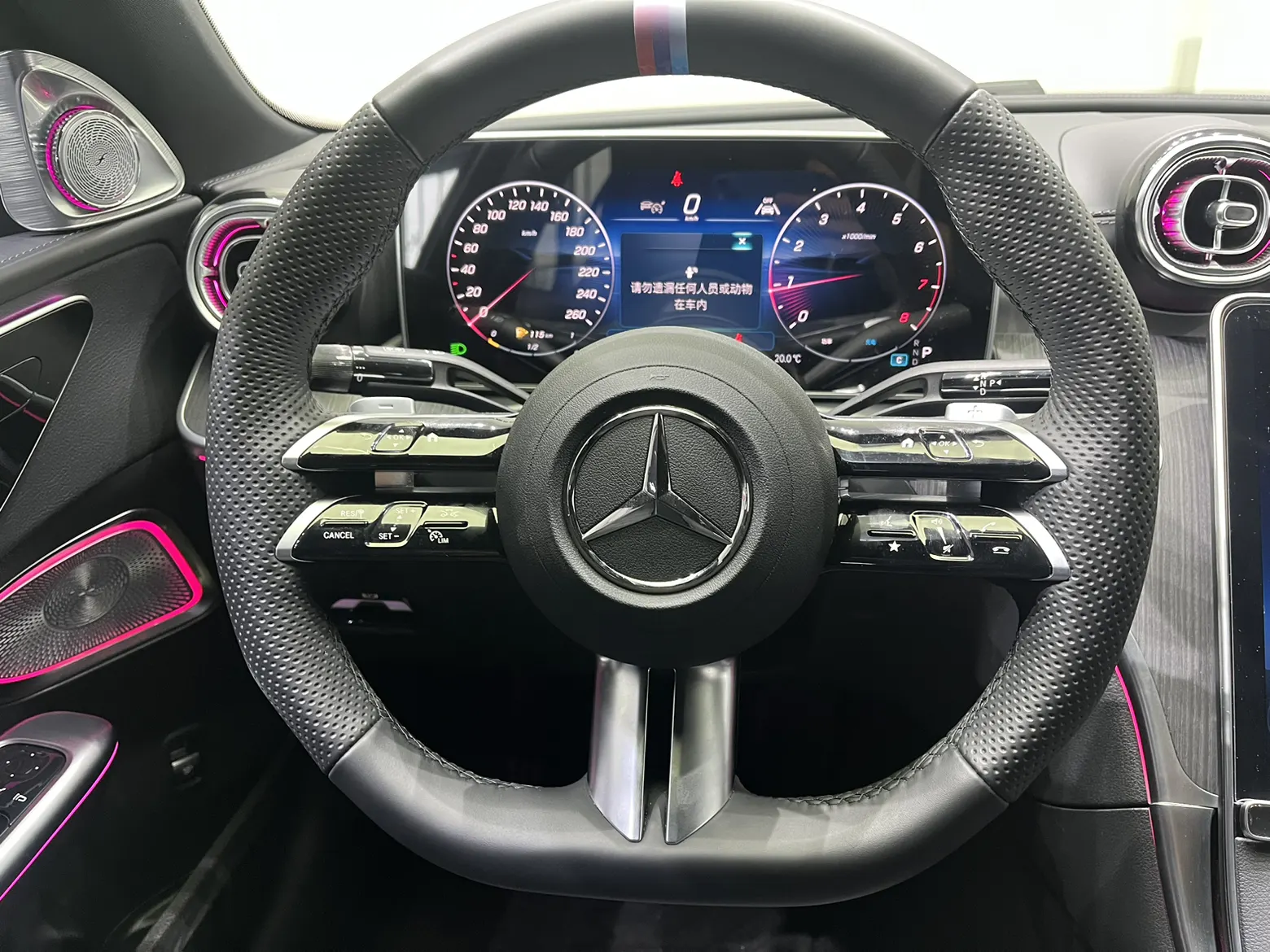 Mercedes-Benz C 200 L, 2025 12