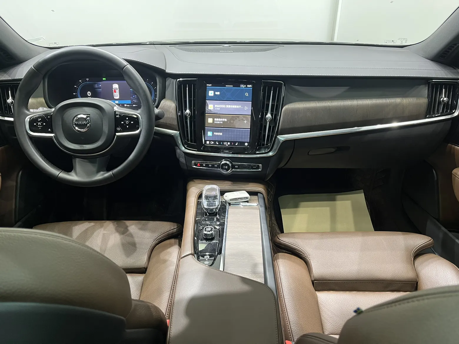 Volvo S90, 2024 10