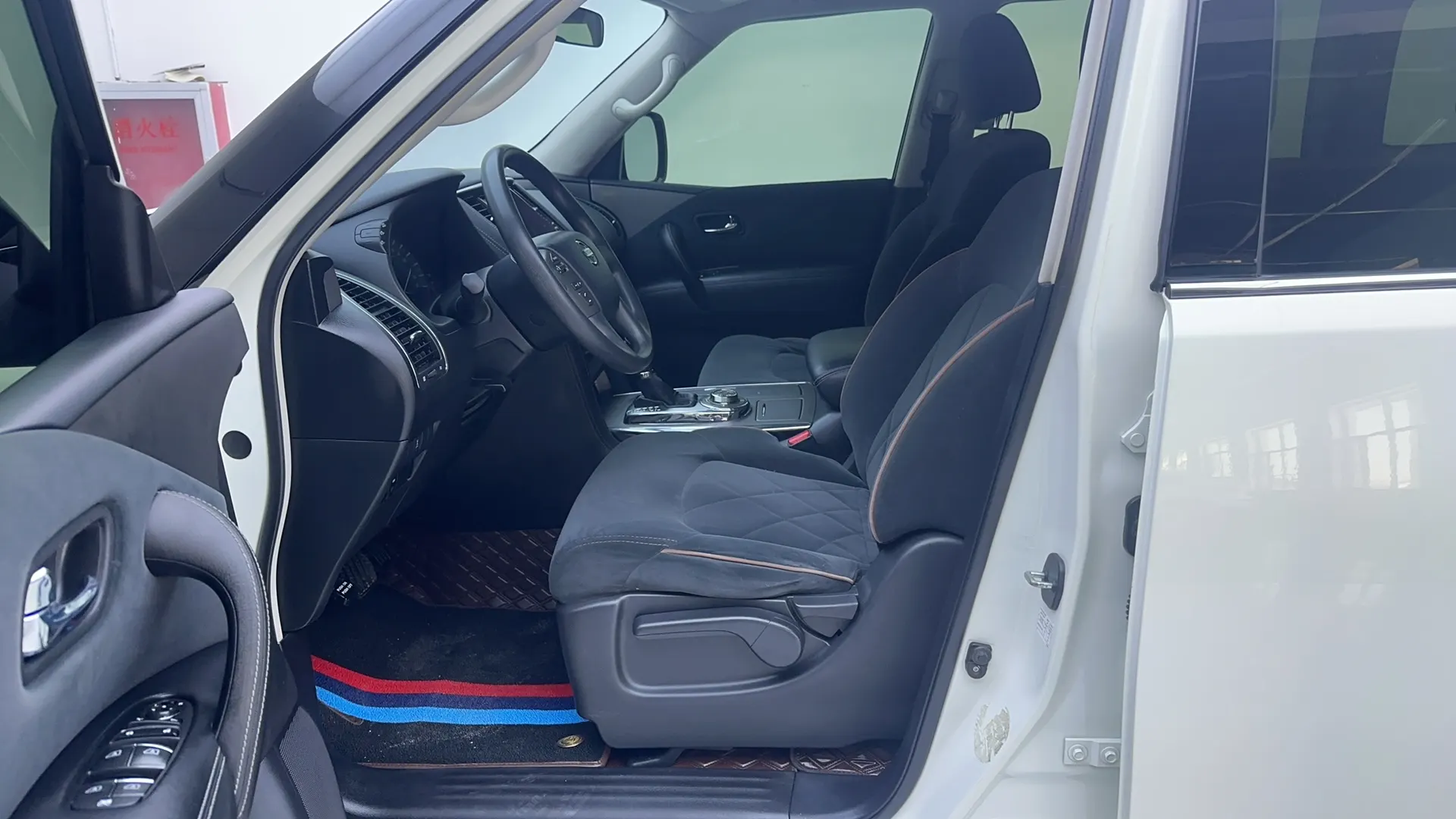 Nissan Patrol, 2019 10