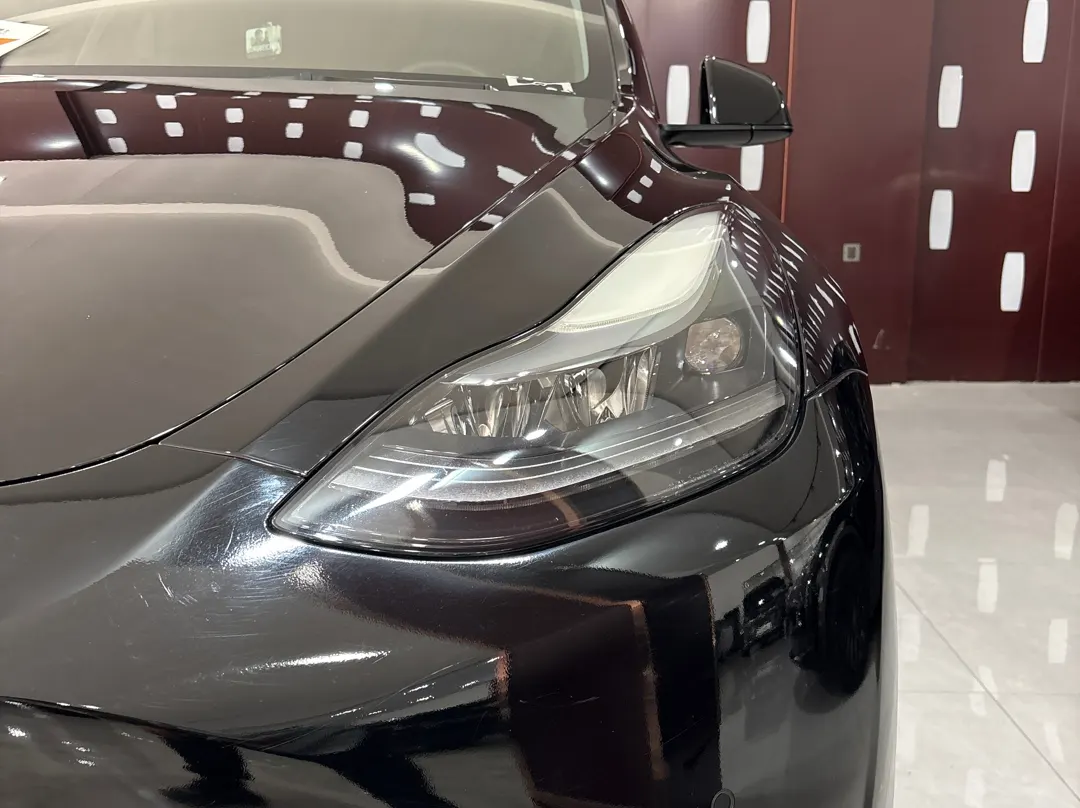 Tesla Model Y, 2022 10