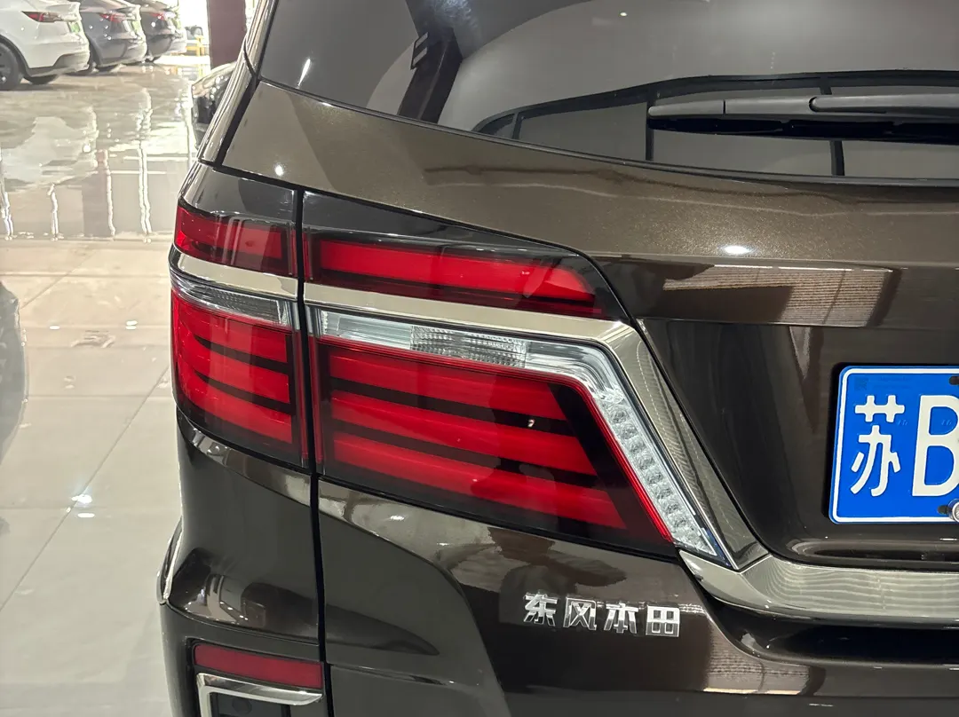 Honda Elysion, 2020 11