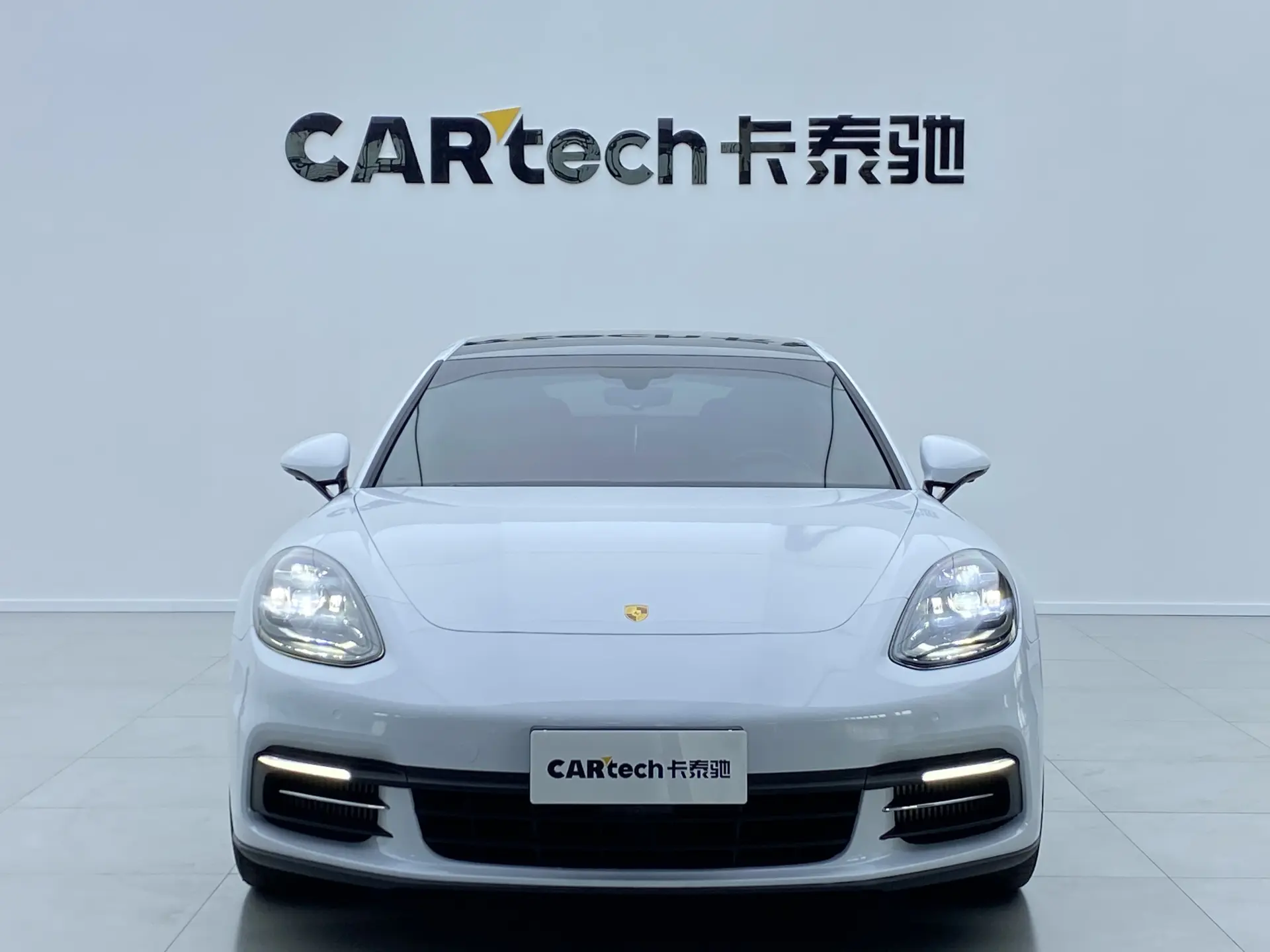 Porsche Panamera, 2019 2