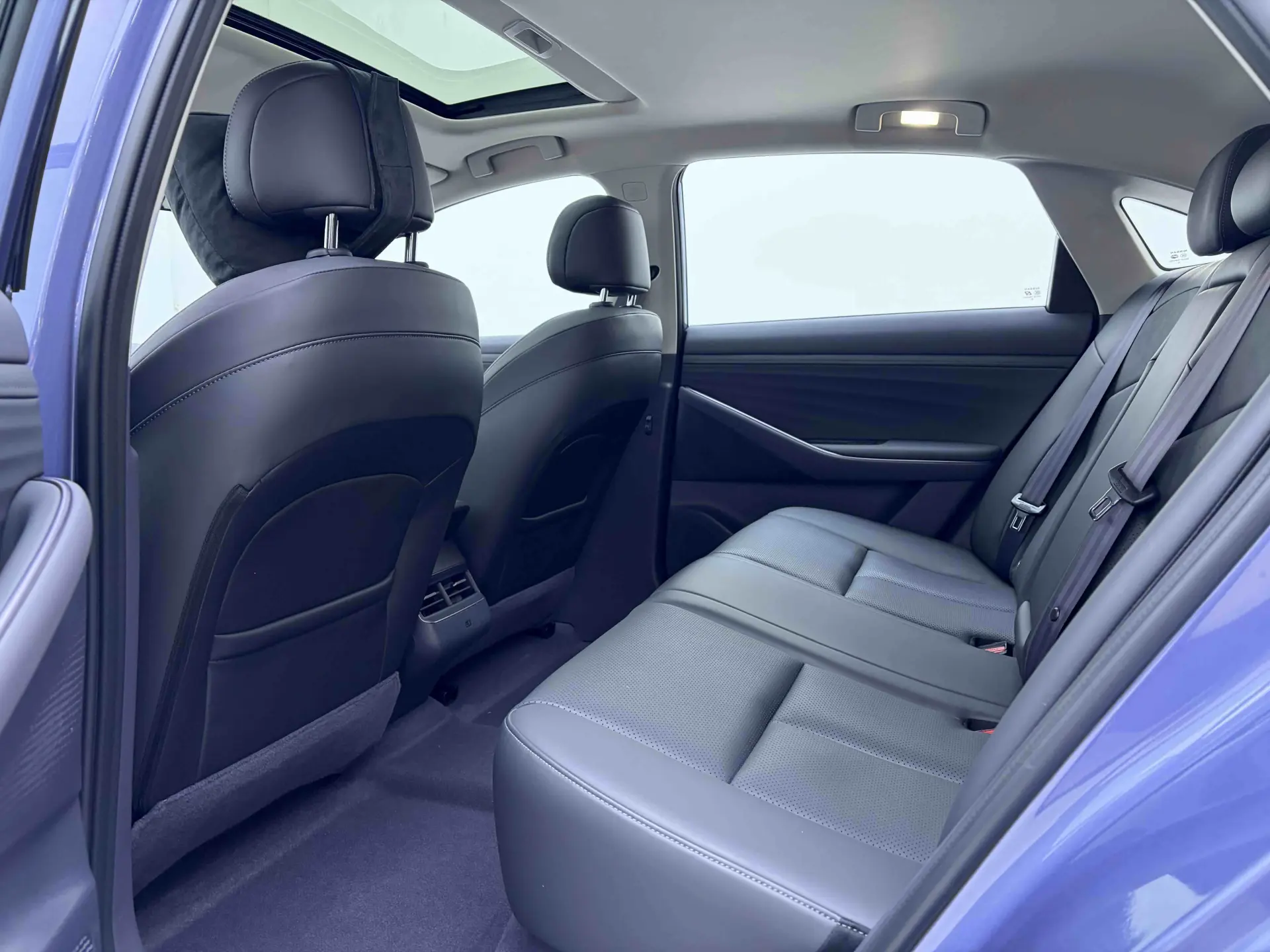 Nissan N6, 2025 8